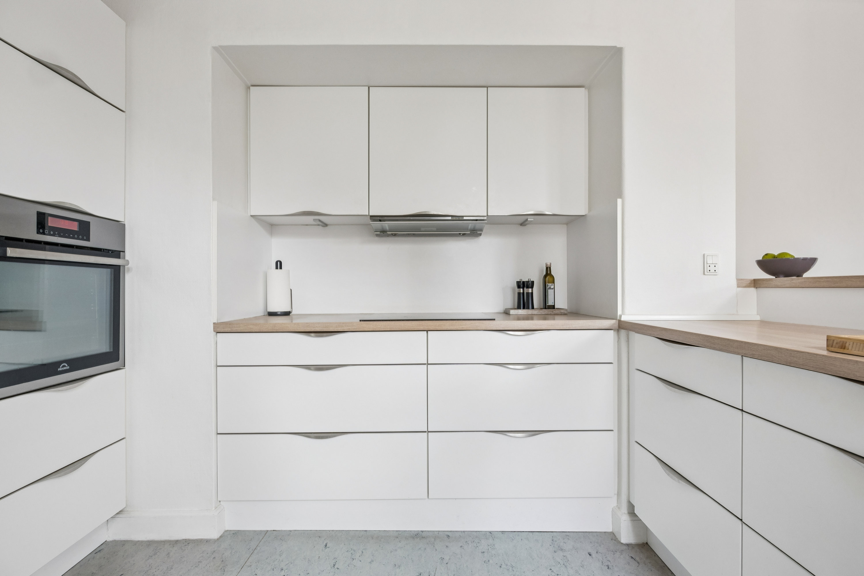 Fremhævet køkken billede i fuldskærmstilstand. Billede af Skovvej 2, Alkestrup, 4682 Tureby