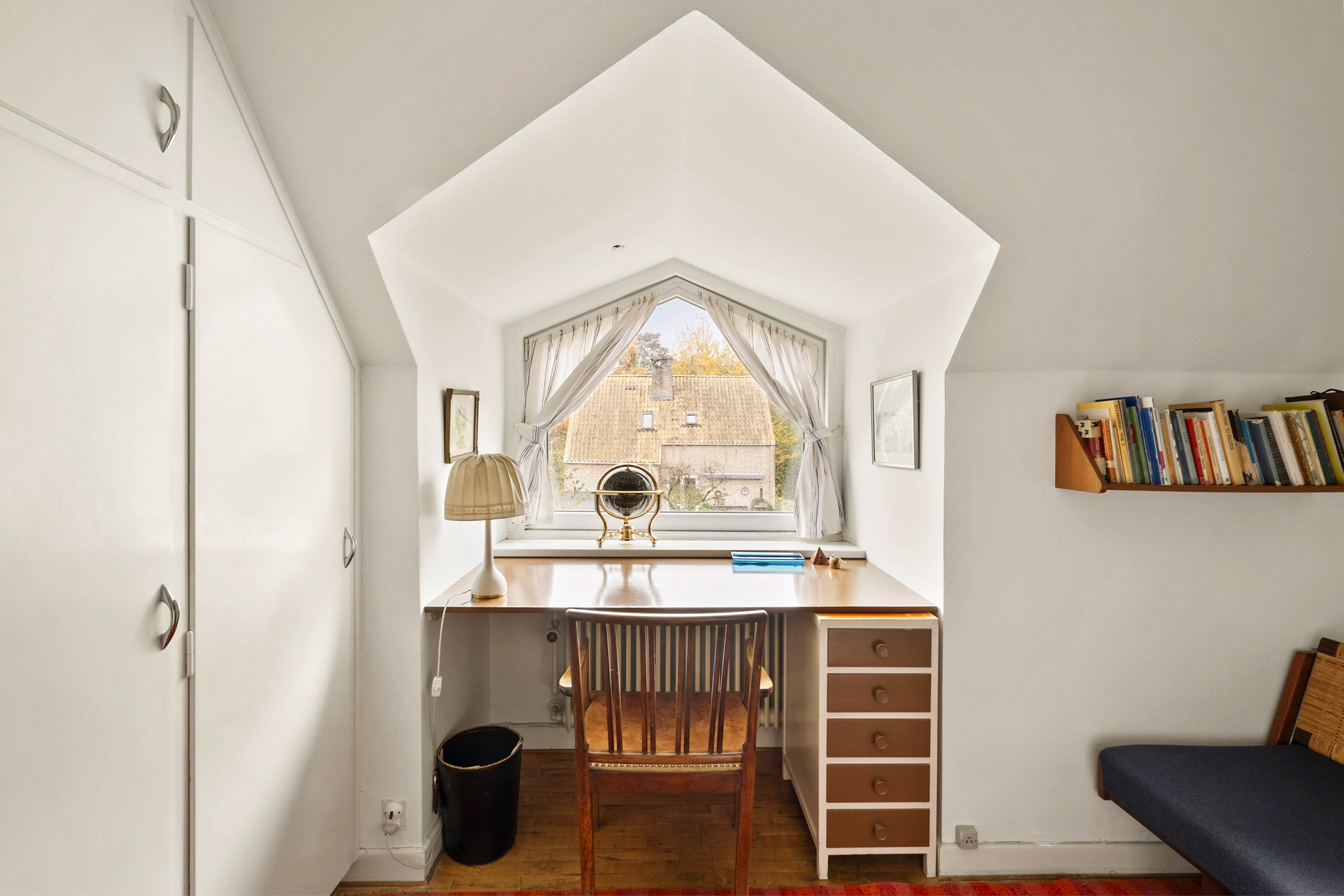 Fremhævet værelse billede i fuldskærmstilstand. Billede af Ellesøpark 40, 2950 Vedbæk