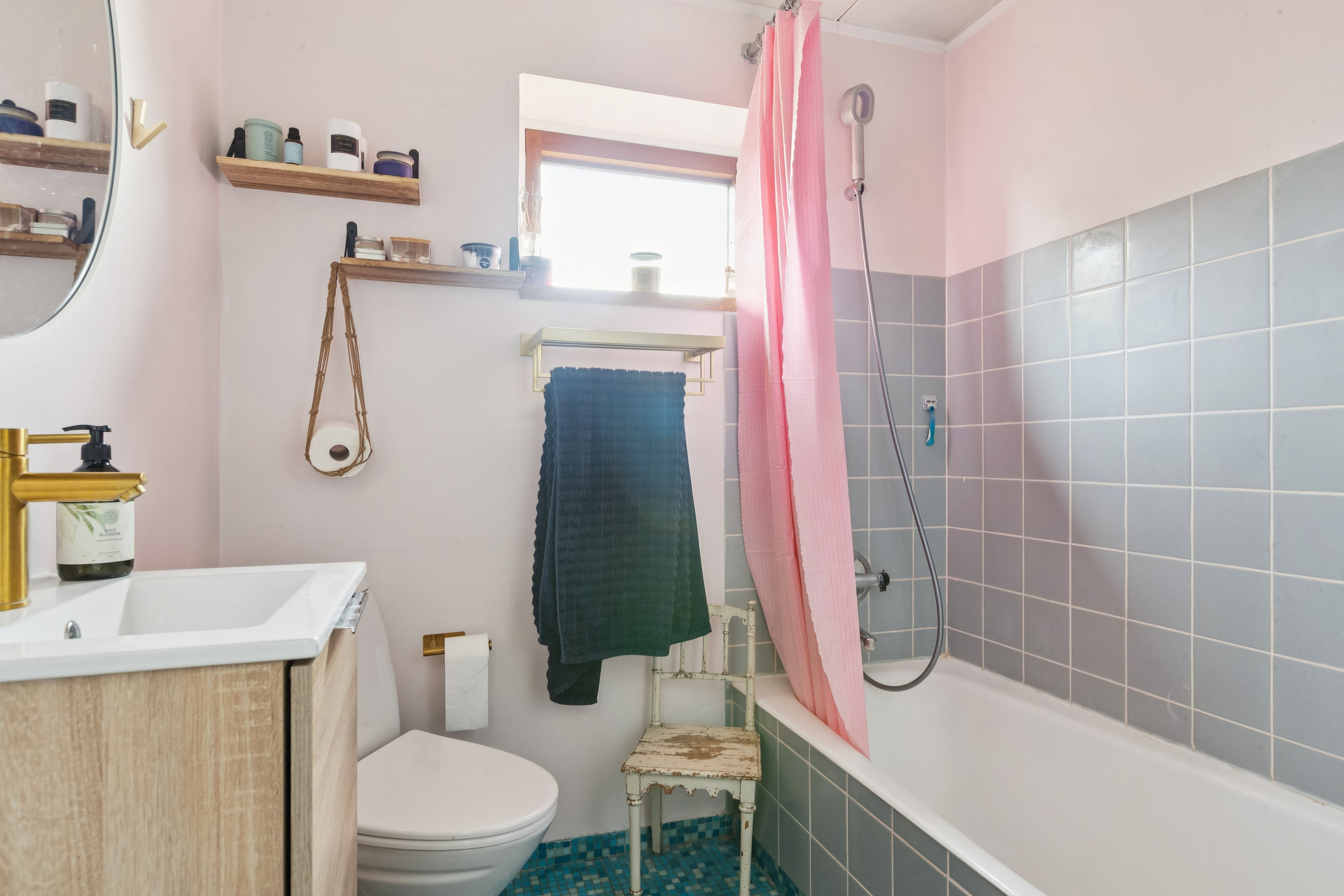 Fremhævet badeværelse billede i fuldskærmstilstand. Billede af Kofod Anchers Vej 16B, 3060 Espergærde