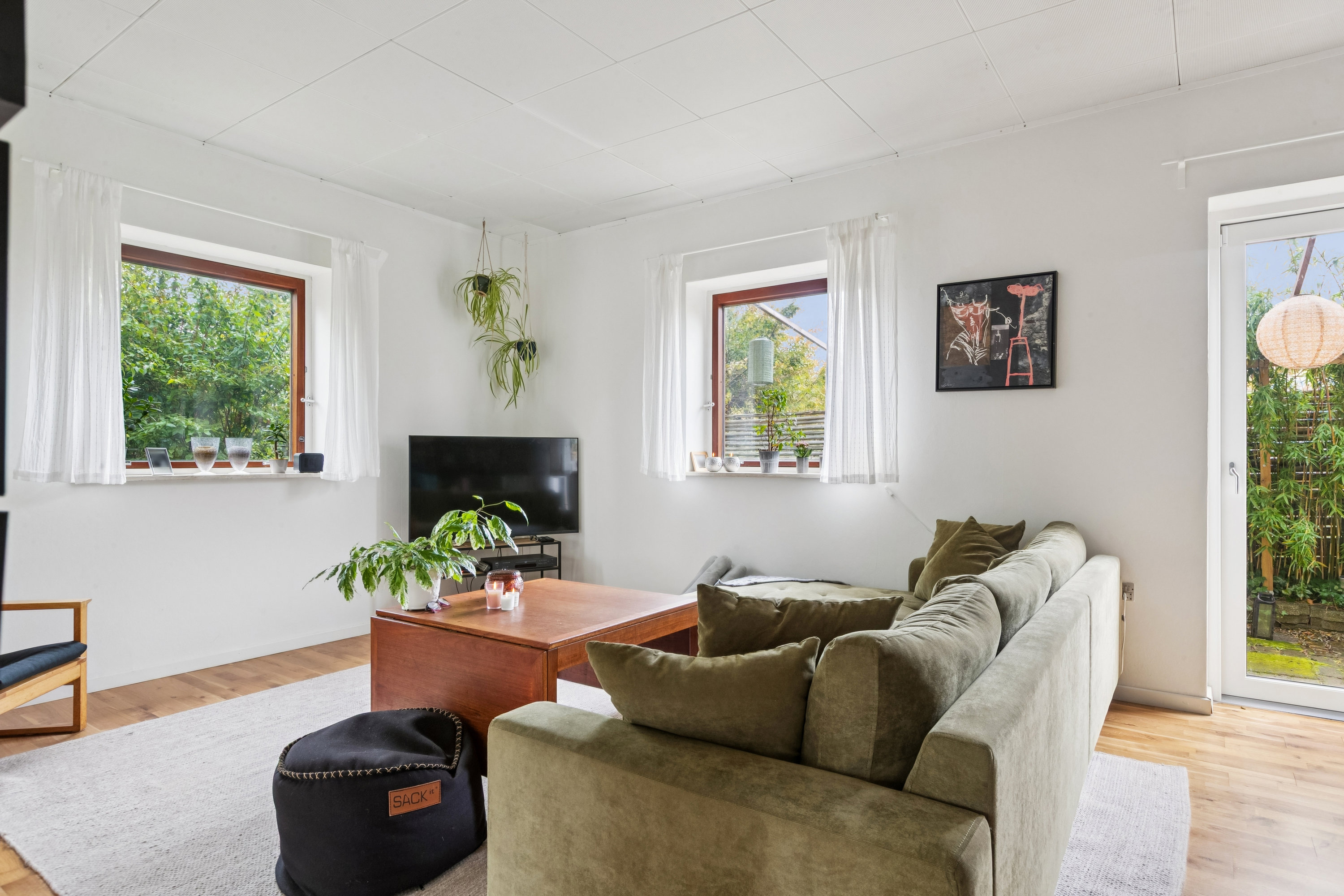 Fremhævet stue billede i fuldskærmstilstand. Billede af Kofod Anchers Vej 16B, 3060 Espergærde