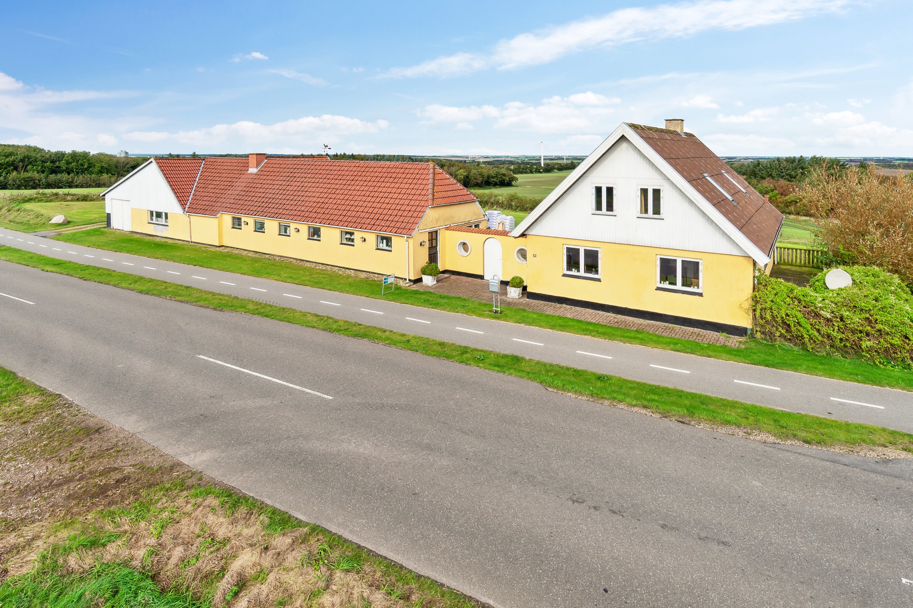 Villa: Set fra vejen på Hurupvej 26, 7760 Hurup Thy