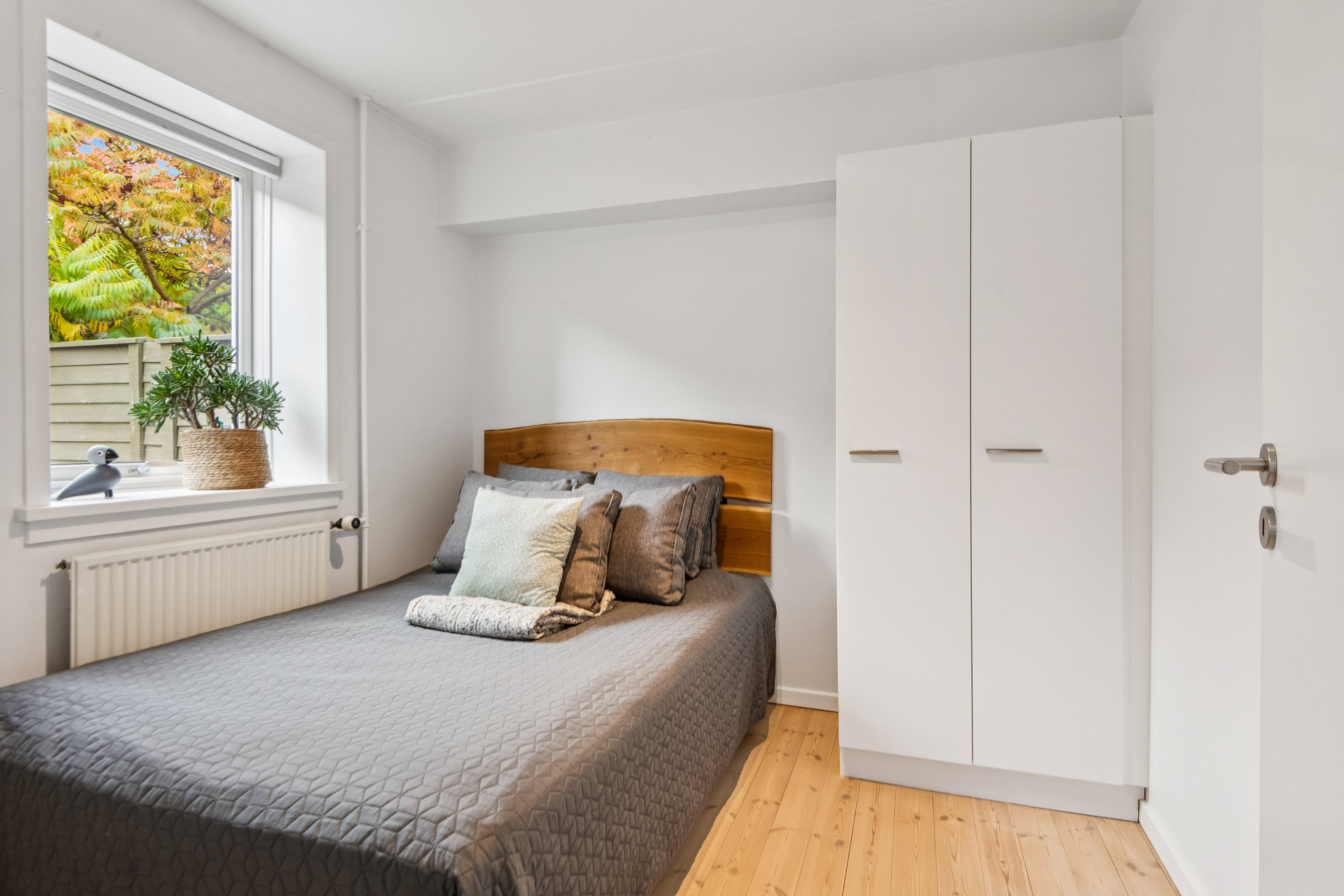 Fremhævet værelse billede i fuldskærmstilstand. Billede af Th. Sauers Vej 52, 9000 Aalborg