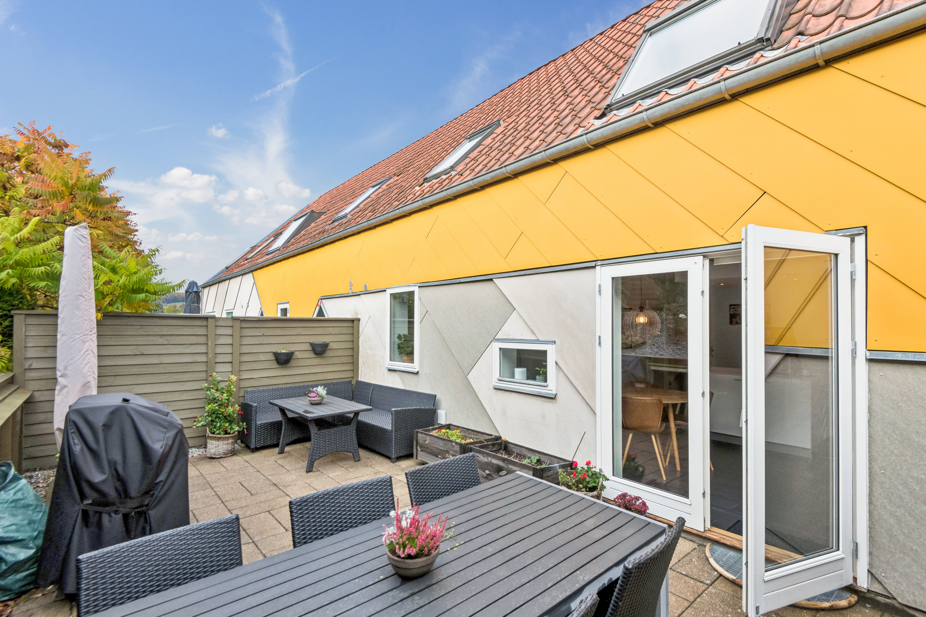 Miniaturebillede 1: terrasse. Billede af Th. Sauers Vej 52, 9000 Aalborg