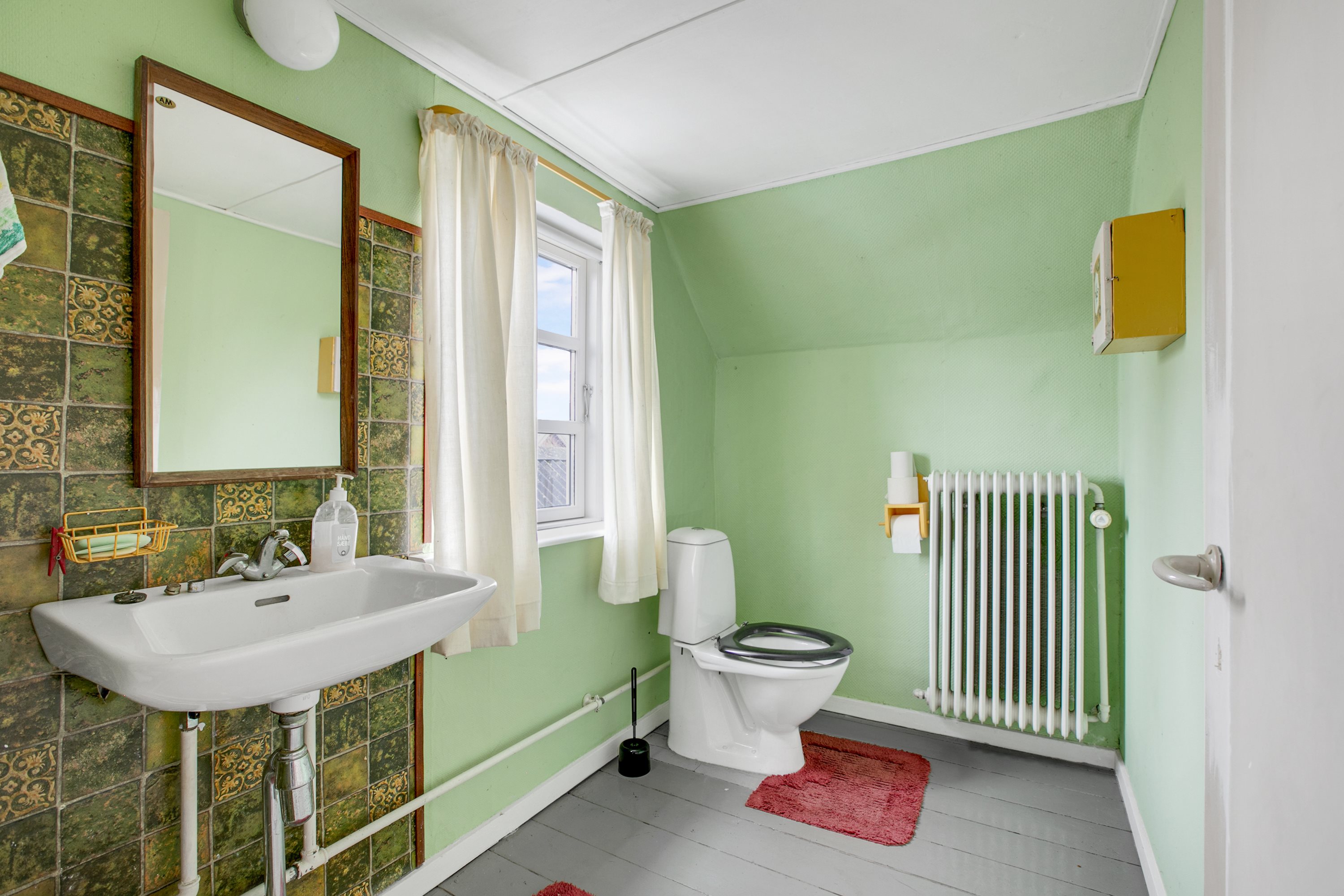 Fremhævet badeværelse billede i fuldskærmstilstand. Billede af Skelund Hovedgade 27, Skelund, 9560 Hadsund