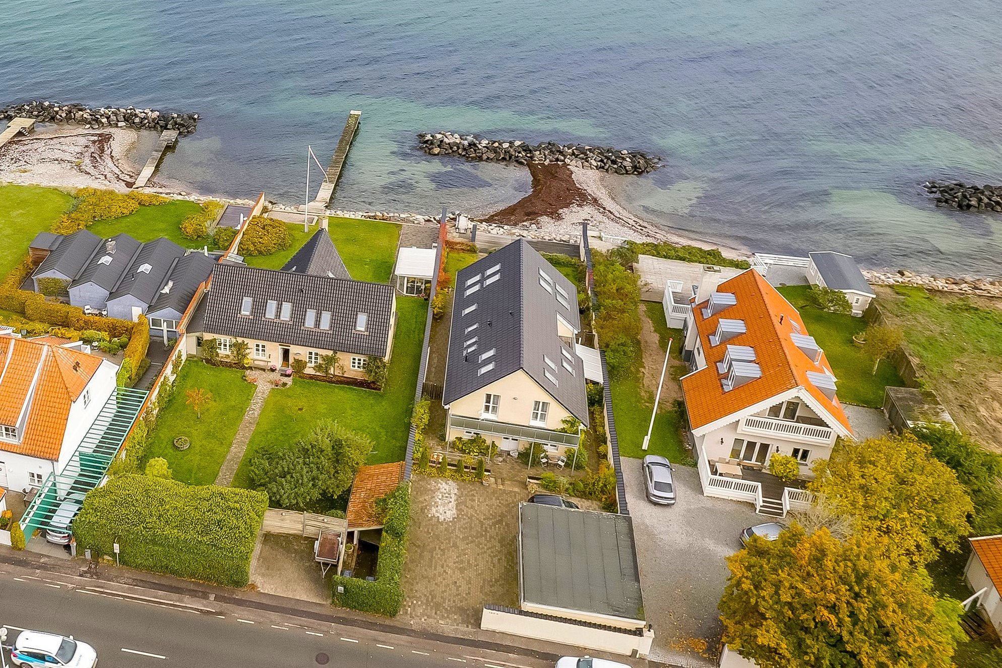 Fremhævet  billede i fuldskærmstilstand. Billede af Nordre Strandvej 190B, 3140 Ålsgårde