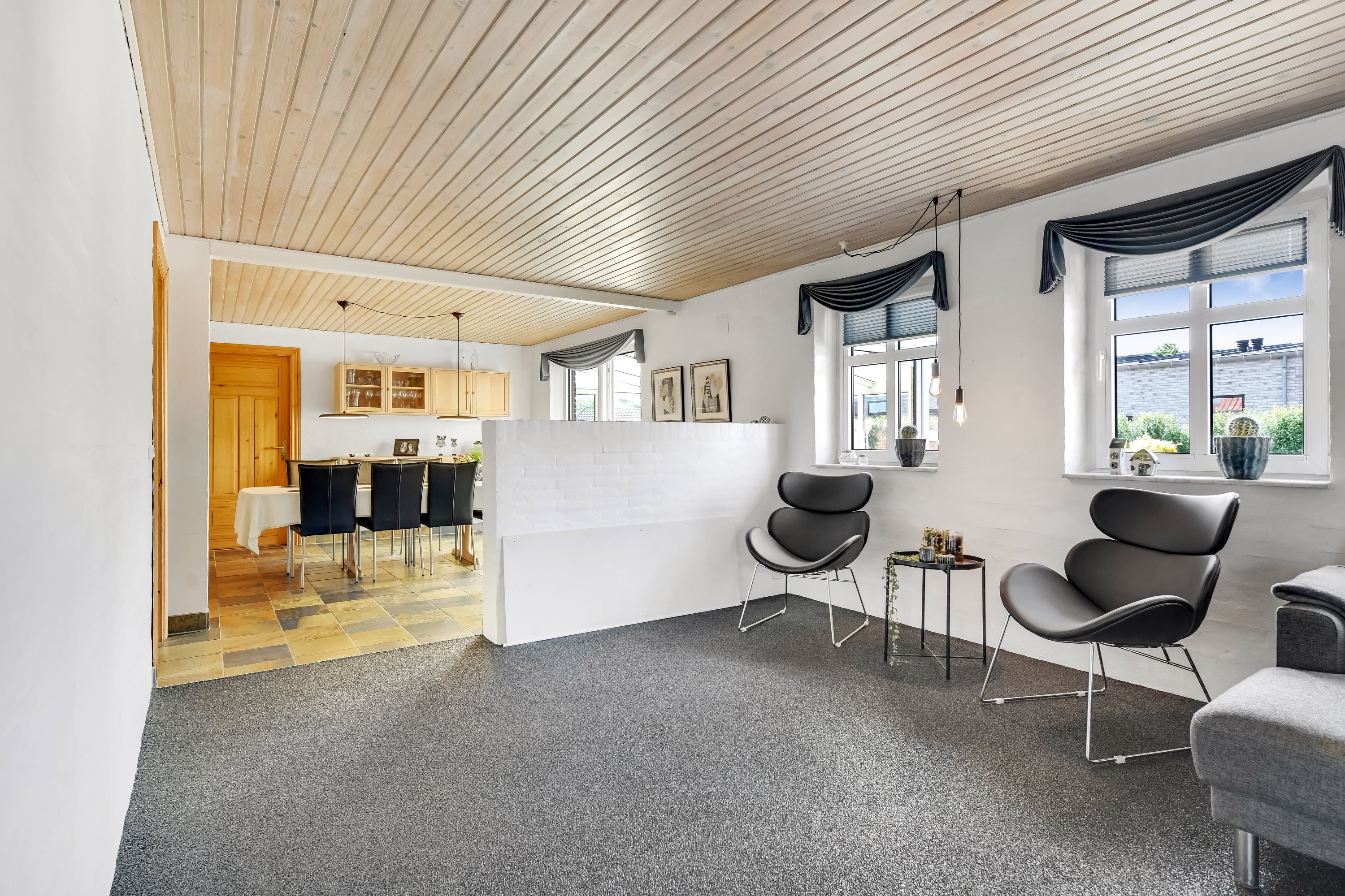 Fremhævet stue billede i fuldskærmstilstand. Billede af Parkvej 81, 6710 Esbjerg V