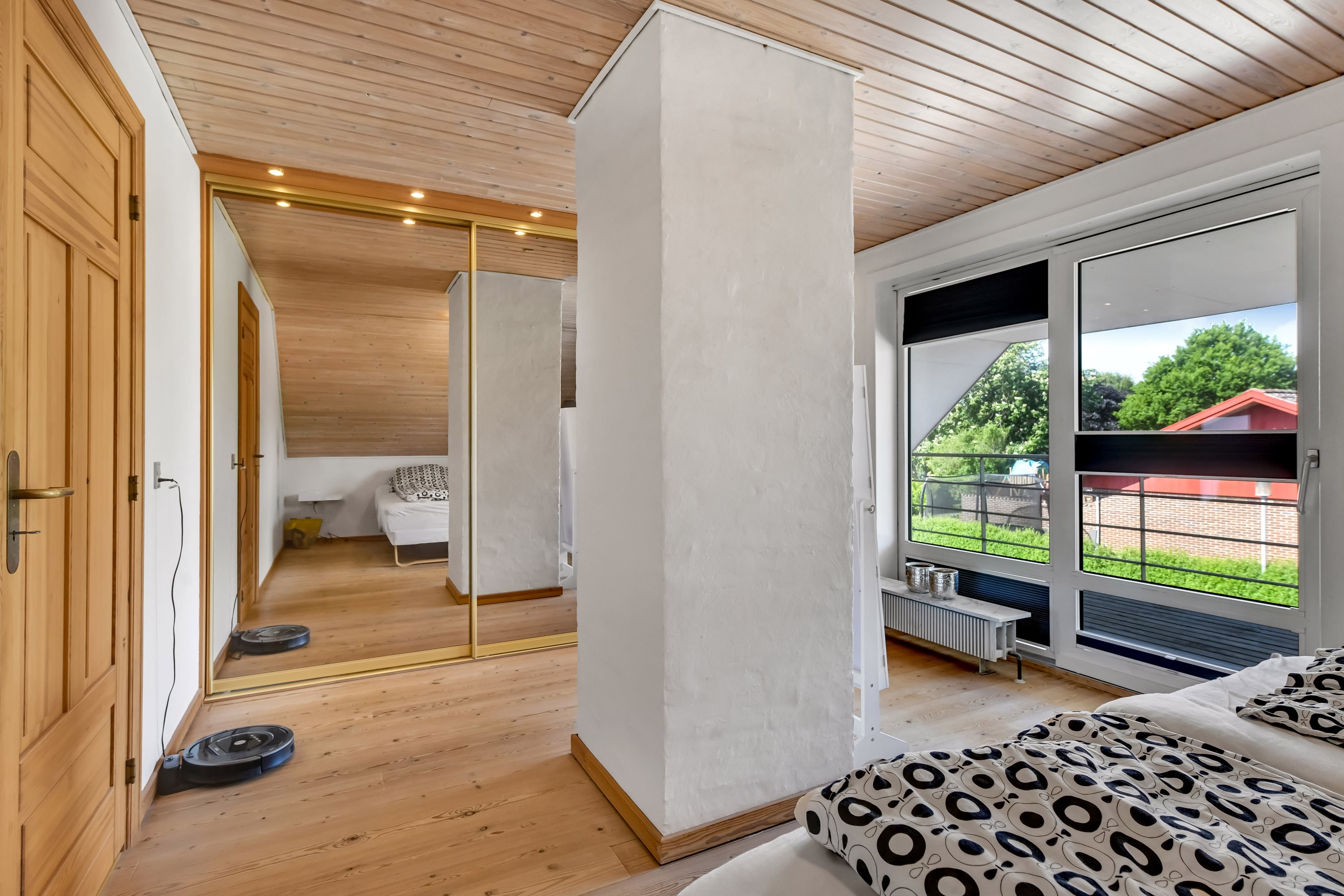 Fremhævet forældresoveværelse billede i fuldskærmstilstand. Billede af Parkvej 81, 6710 Esbjerg V