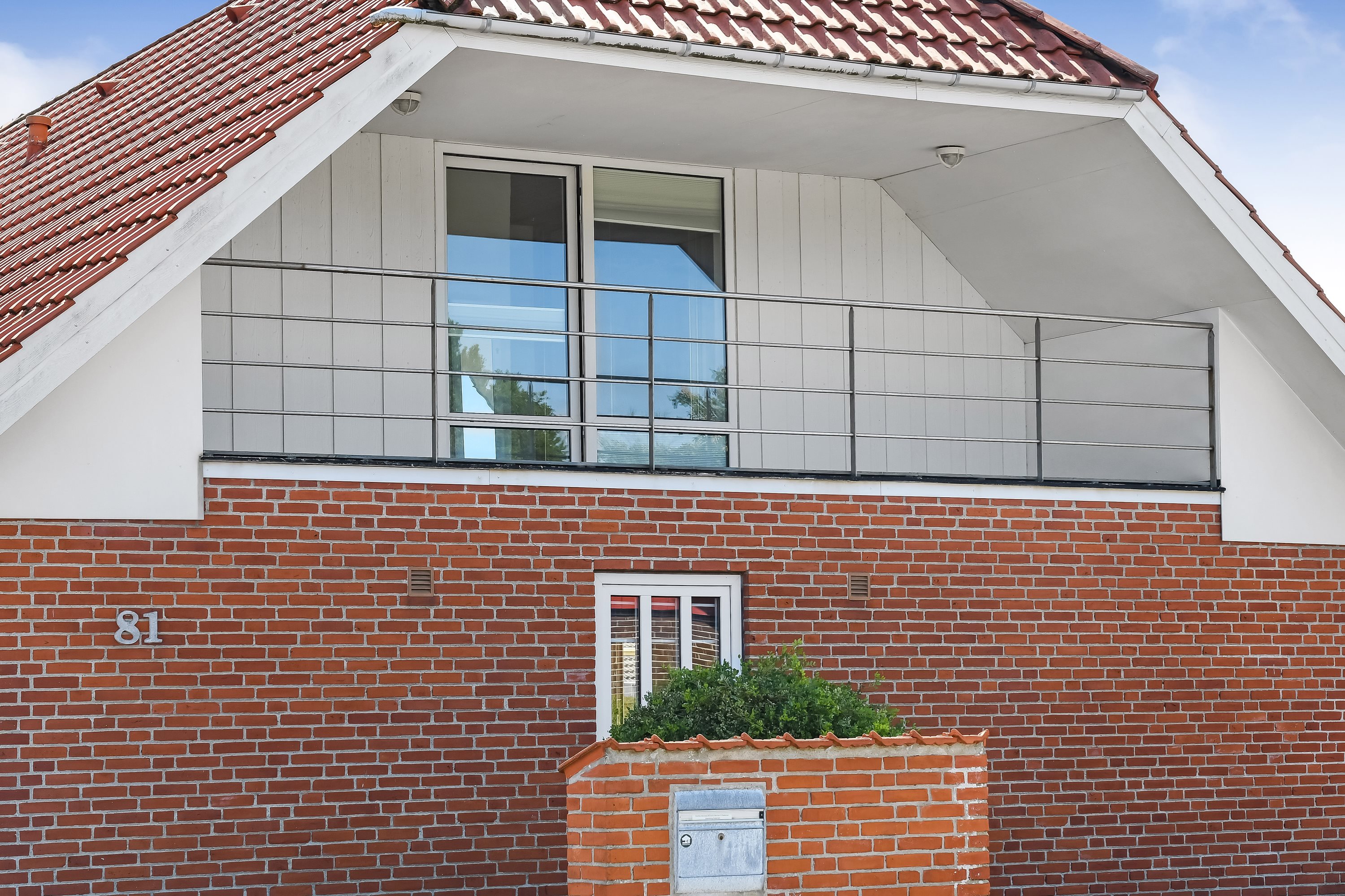 Fremhævet ejendommen billede i fuldskærmstilstand. Billede af Parkvej 81, 6710 Esbjerg V