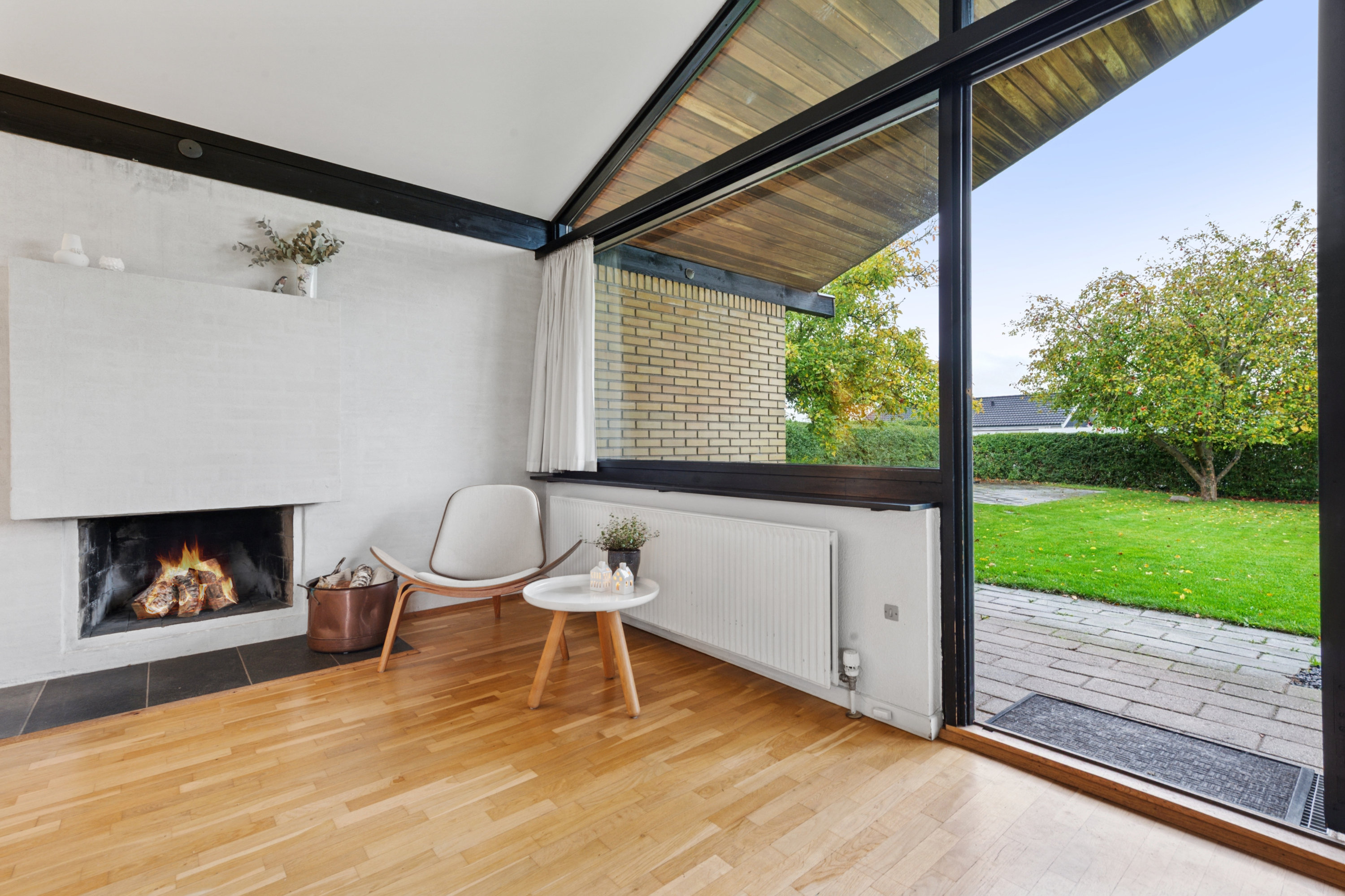 Fremhævet stue billede i fuldskærmstilstand. Billede af Pilehavevænge 43, 2625 Vallensbæk