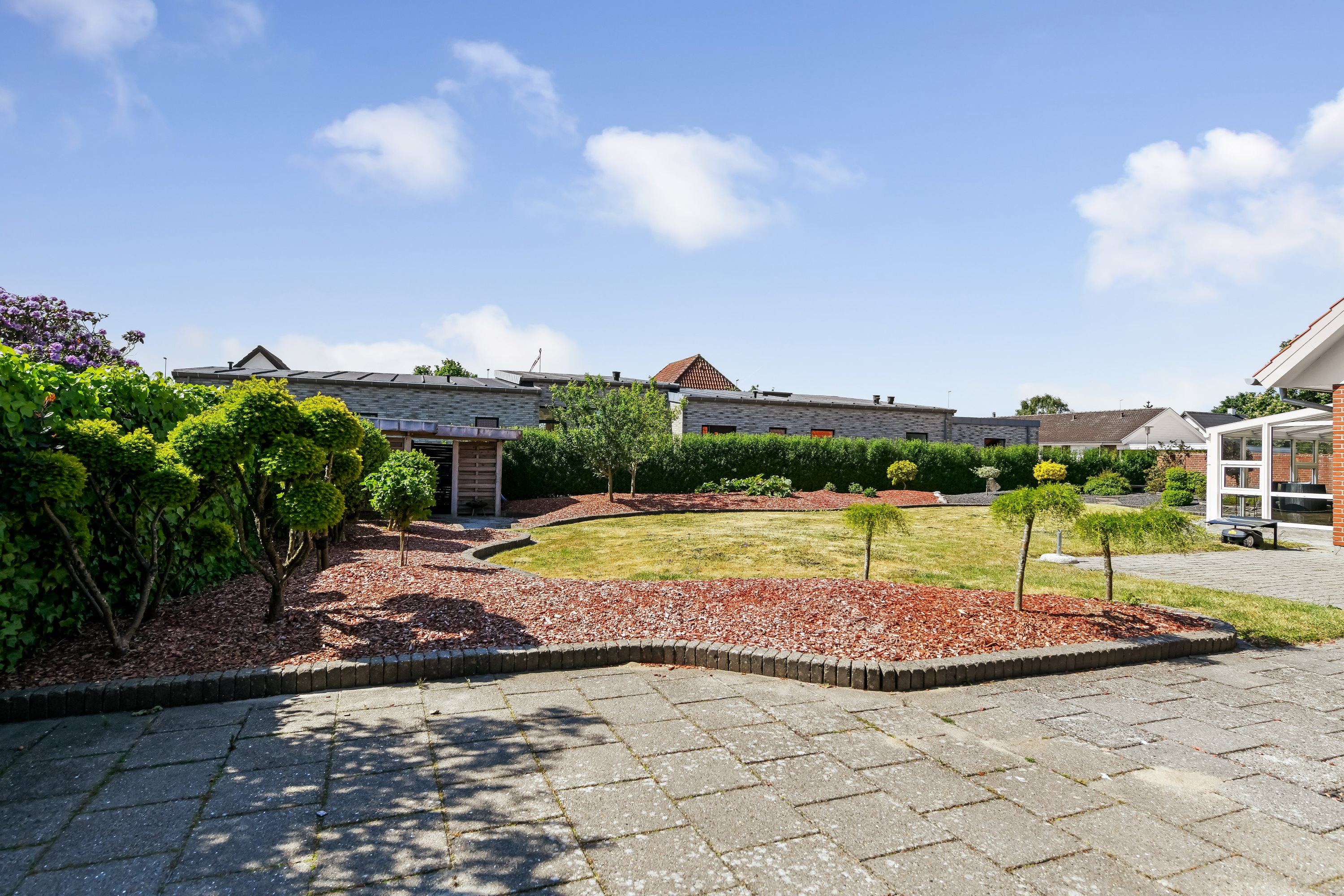 Fremhævet have billede i fuldskærmstilstand. Billede af Parkvej 81, 6710 Esbjerg V