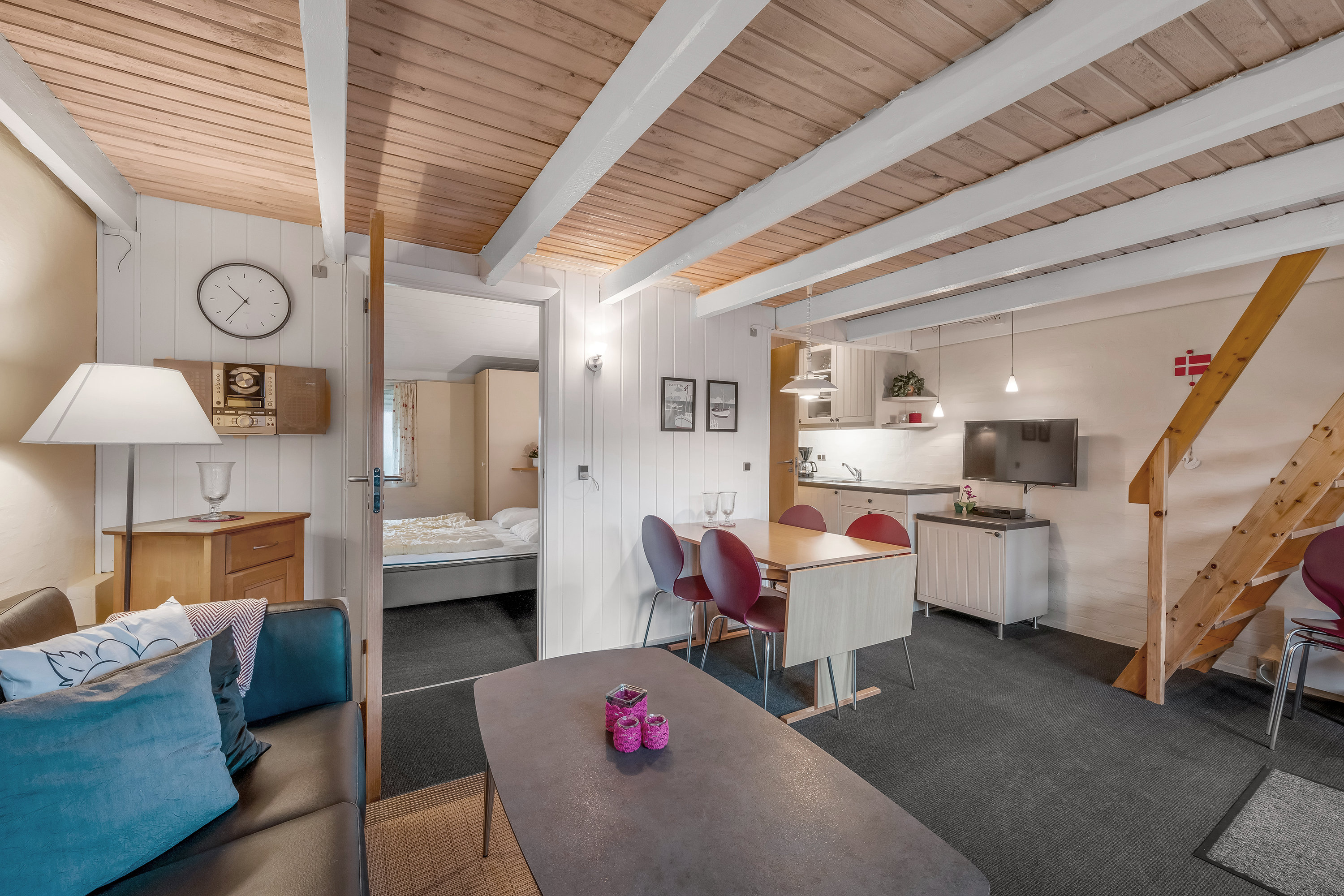 Fremhævet stue billede i fuldskærmstilstand. Billede af Kirkehøjvej 38P (N8), Bork Havn, 6893 Hemmet