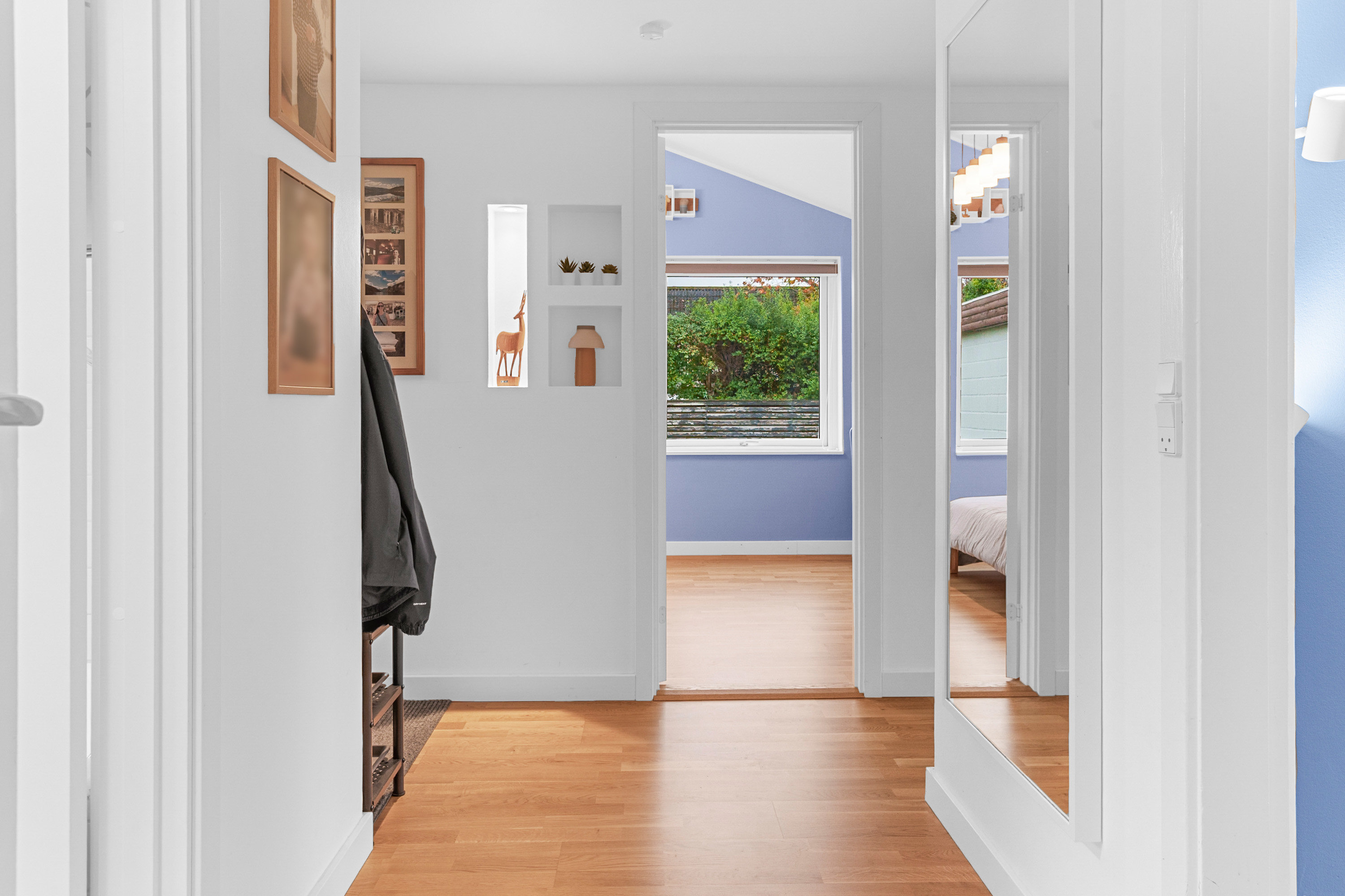 Fremhævet entré billede i fuldskærmstilstand. Billede af Hyldetoften 15, 2750 Ballerup