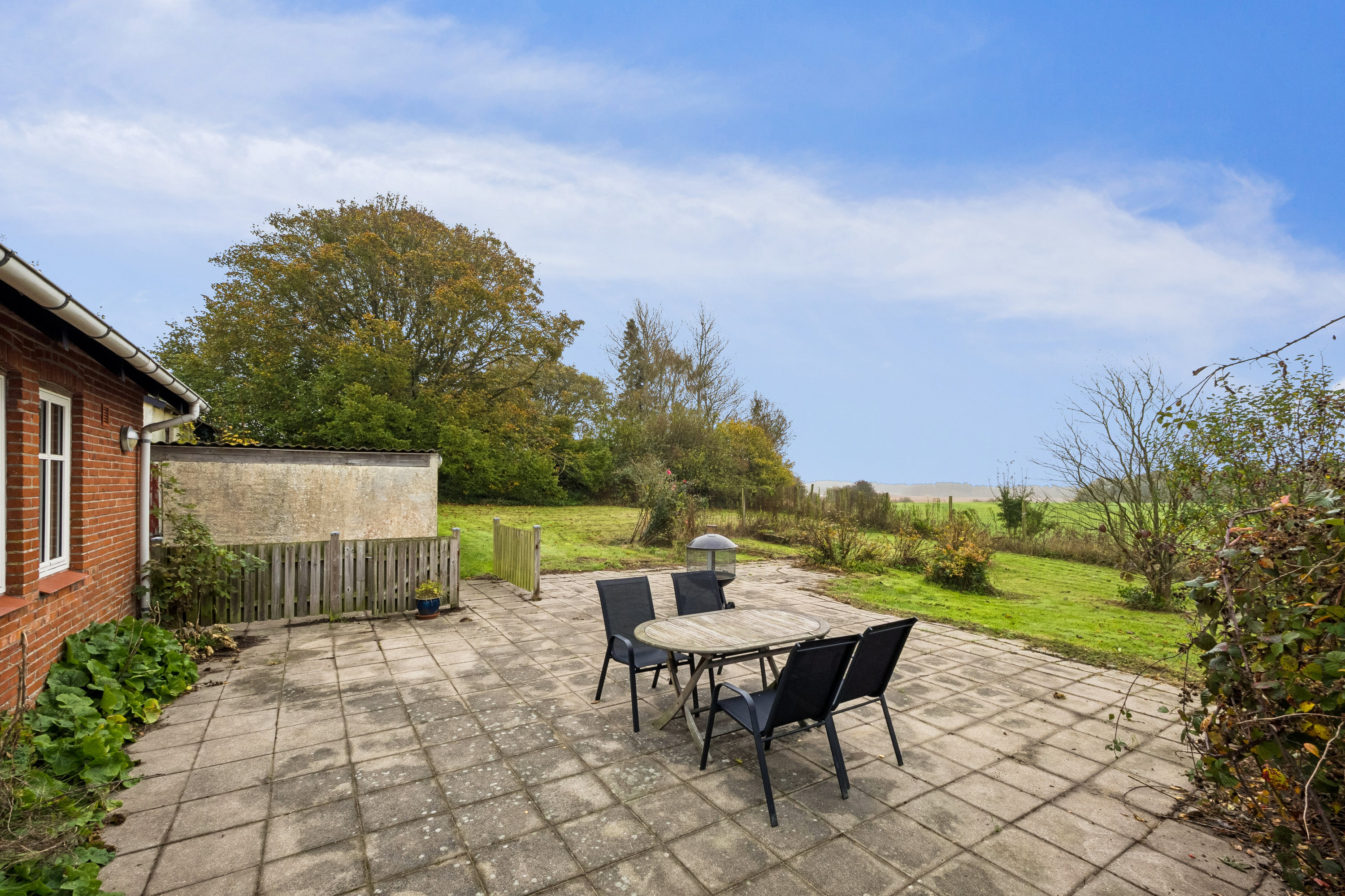 Fremhævet terrasse billede i fuldskærmstilstand. Billede af Fjordkær 129, Vester Jølby, 7950 Erslev