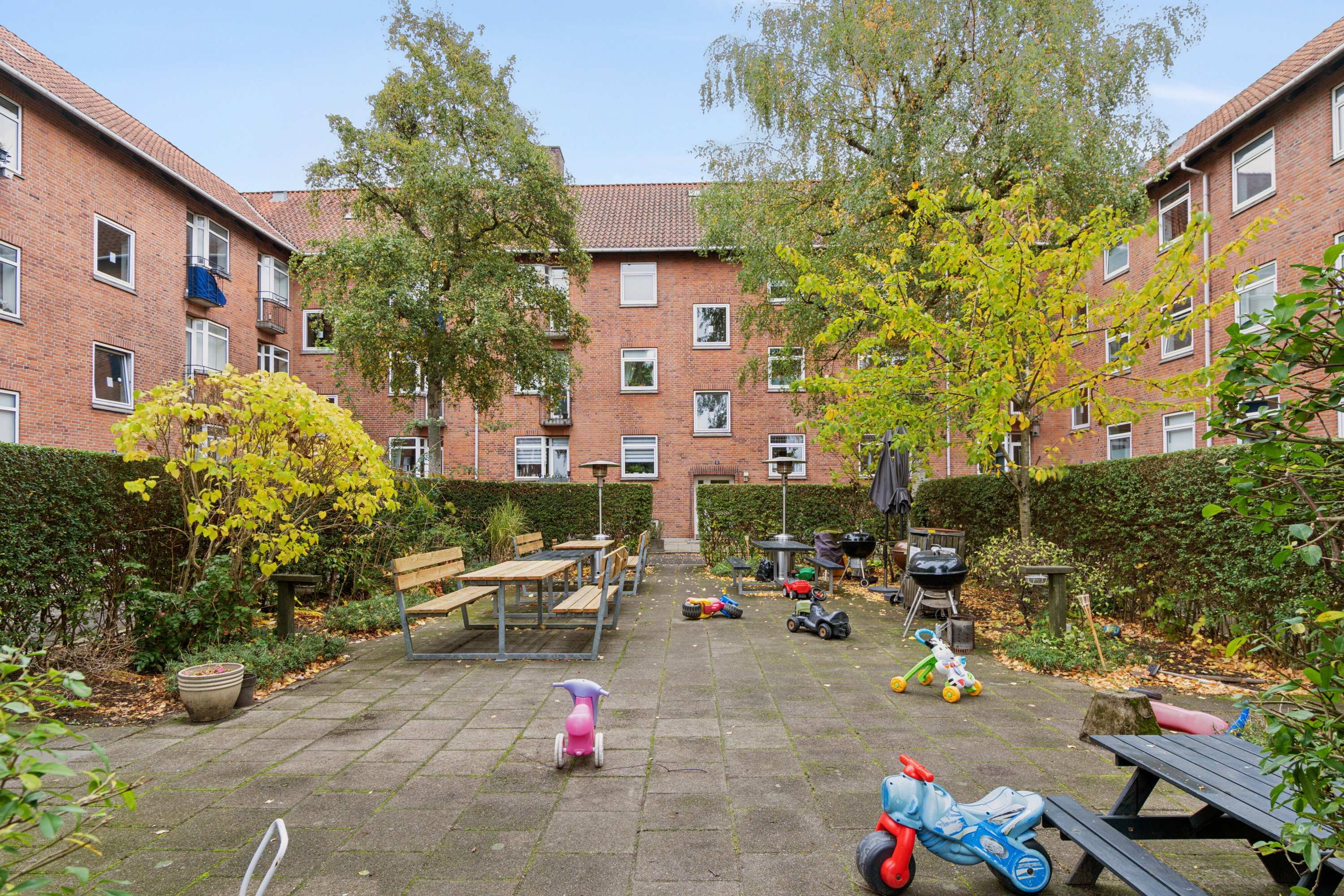 Fremhævet udendørs billede i fuldskærmstilstand. Billede af Christiansvej 13, 1. mf., 2600 Glostrup