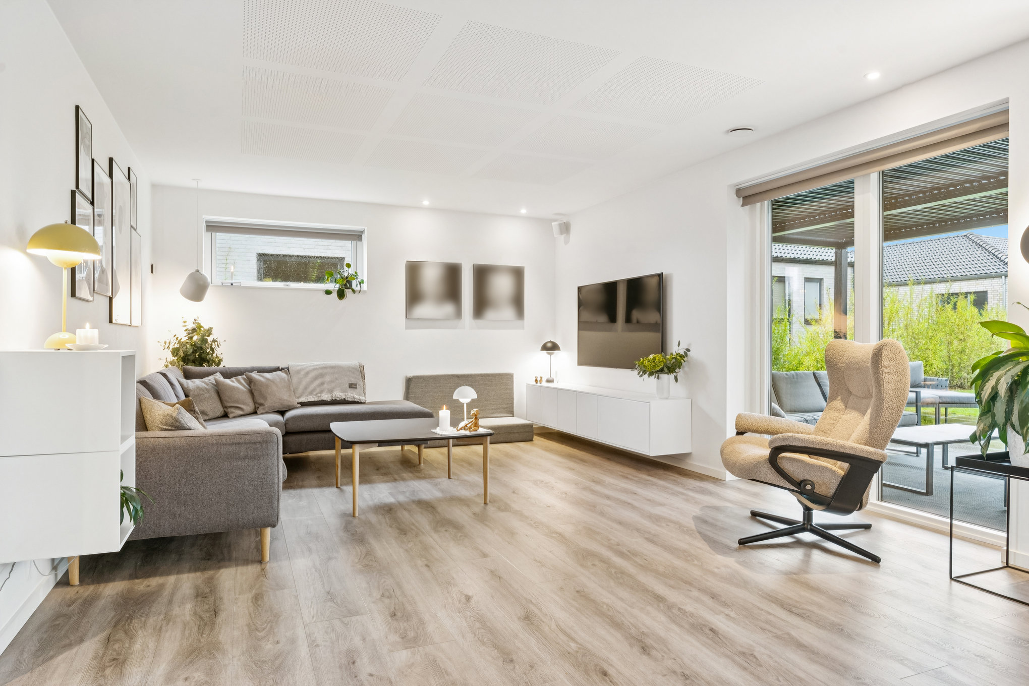 Fremhævet stue billede i fuldskærmstilstand. Billede af Elrovej 28, 8920 Randers NV