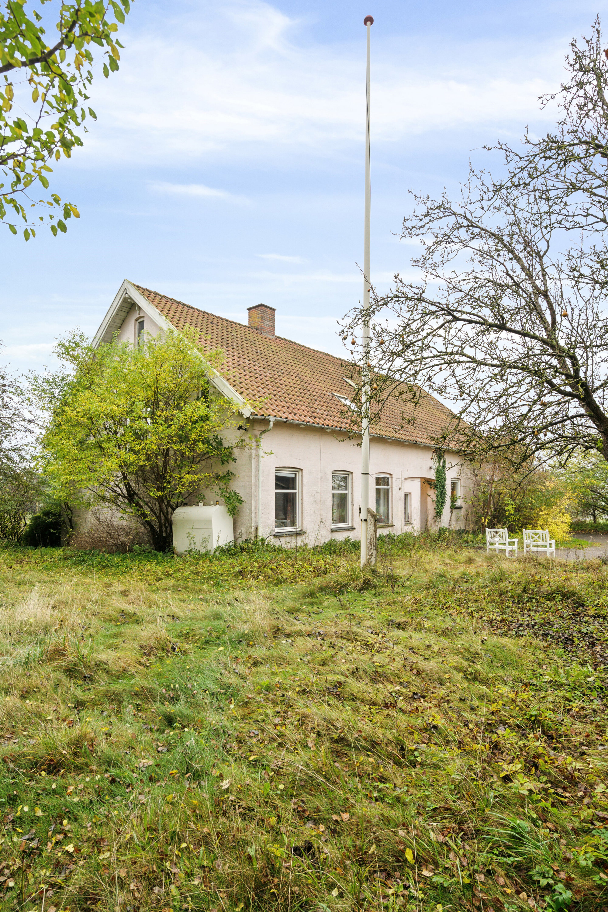Villa: Set fra haven på Hovkrog 3, 4684 Holmegaard