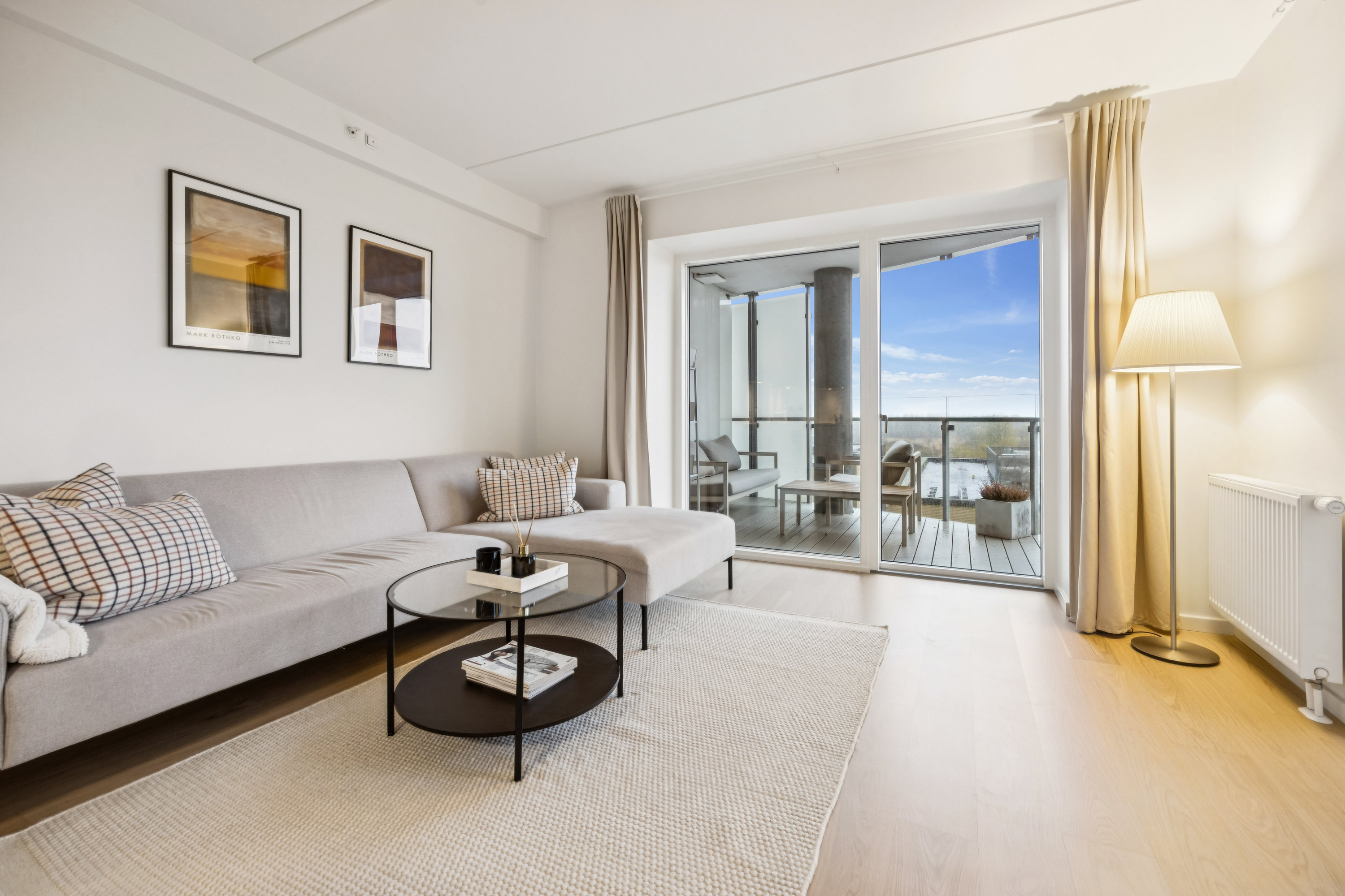 Fremhævet stue billede i fuldskærmstilstand. Billede af Julius Posselts Vej 3A, 6. 3., 9400 Nørresundby