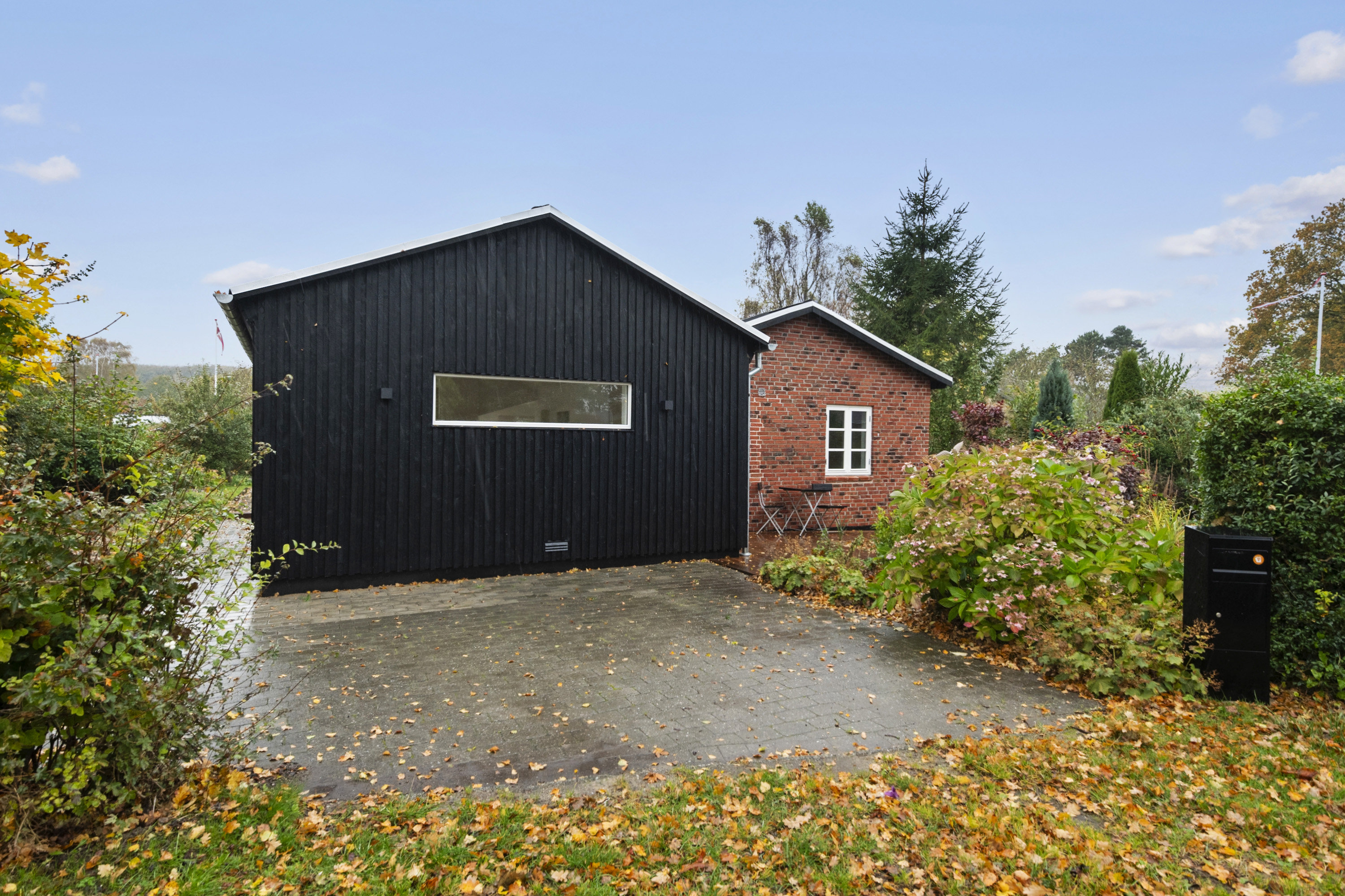 Fremhævet ejendommen billede i fuldskærmstilstand. Billede af Villavej 5, Hou, 8300 Odder