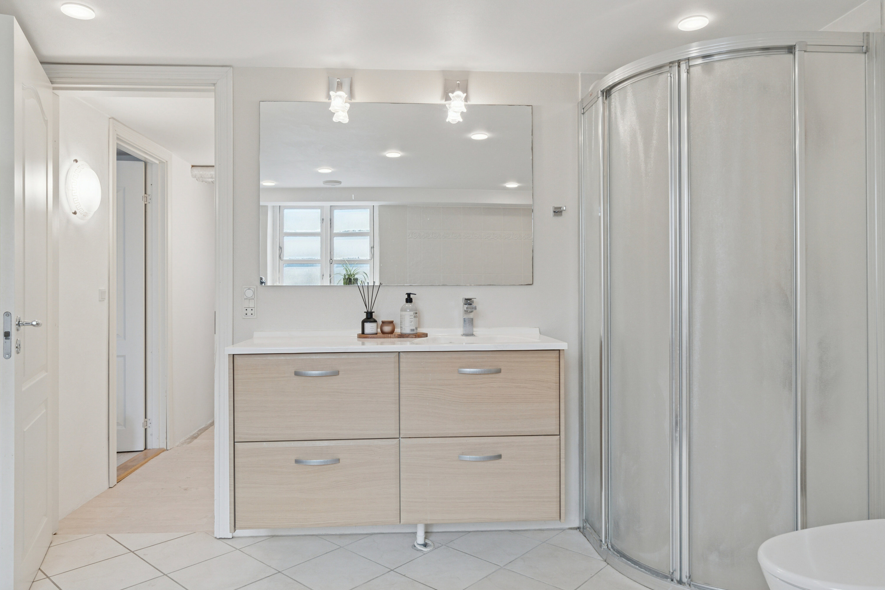 Fremhævet badeværelse billede i fuldskærmstilstand. Billede af Hvidovregårds Alle 12, 2650 Hvidovre