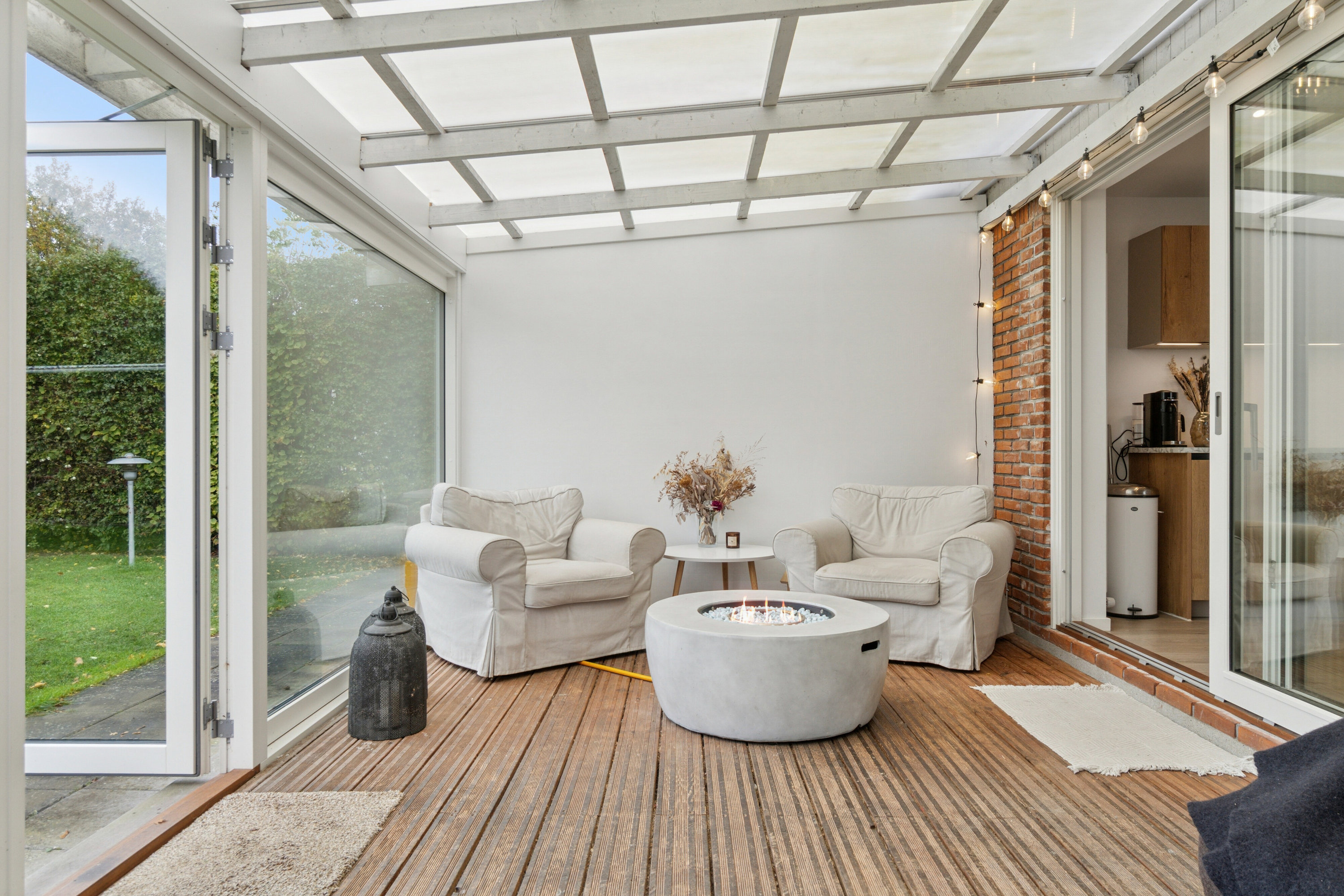 Fremhævet udestue billede i fuldskærmstilstand. Billede af Hvidovregårds Alle 12, 2650 Hvidovre