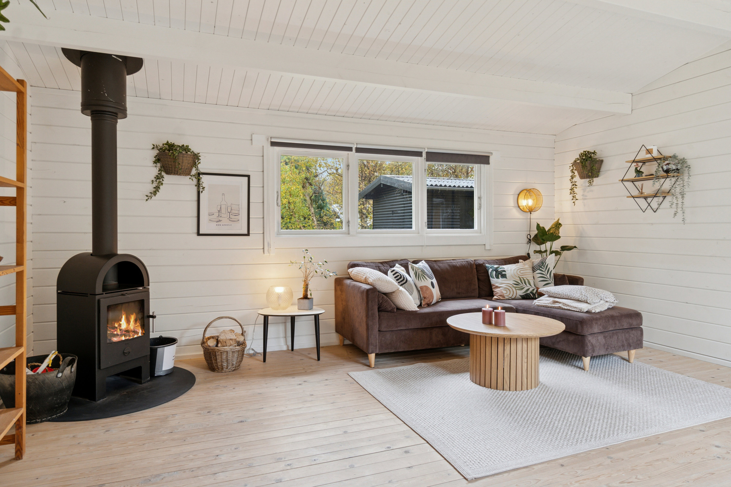 Fremhævet stue billede i fuldskærmstilstand. Billede af Udmarken 13, 4400 Kalundborg