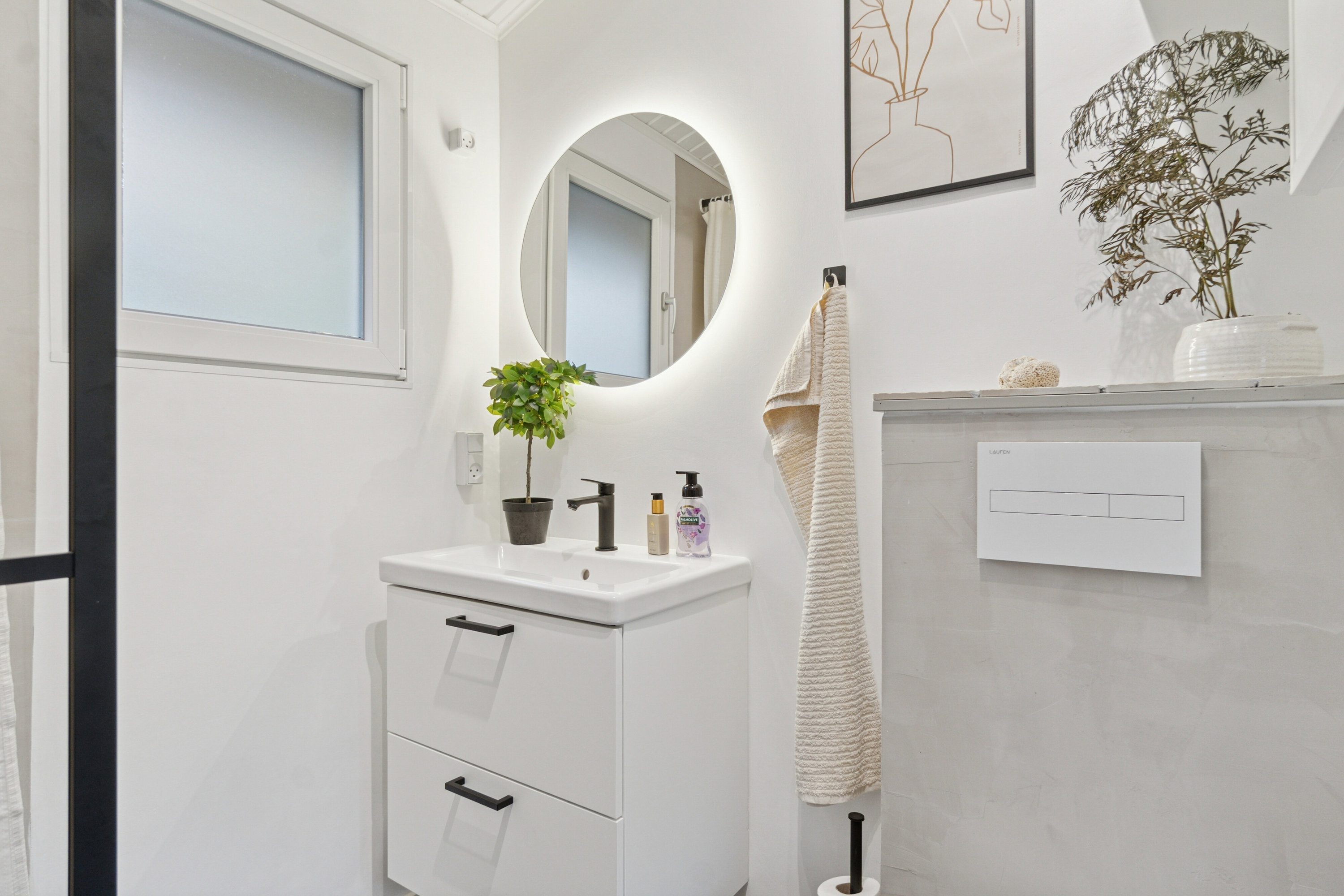 Fremhævet badeværelse billede i fuldskærmstilstand. Billede af Udmarken 13, 4400 Kalundborg