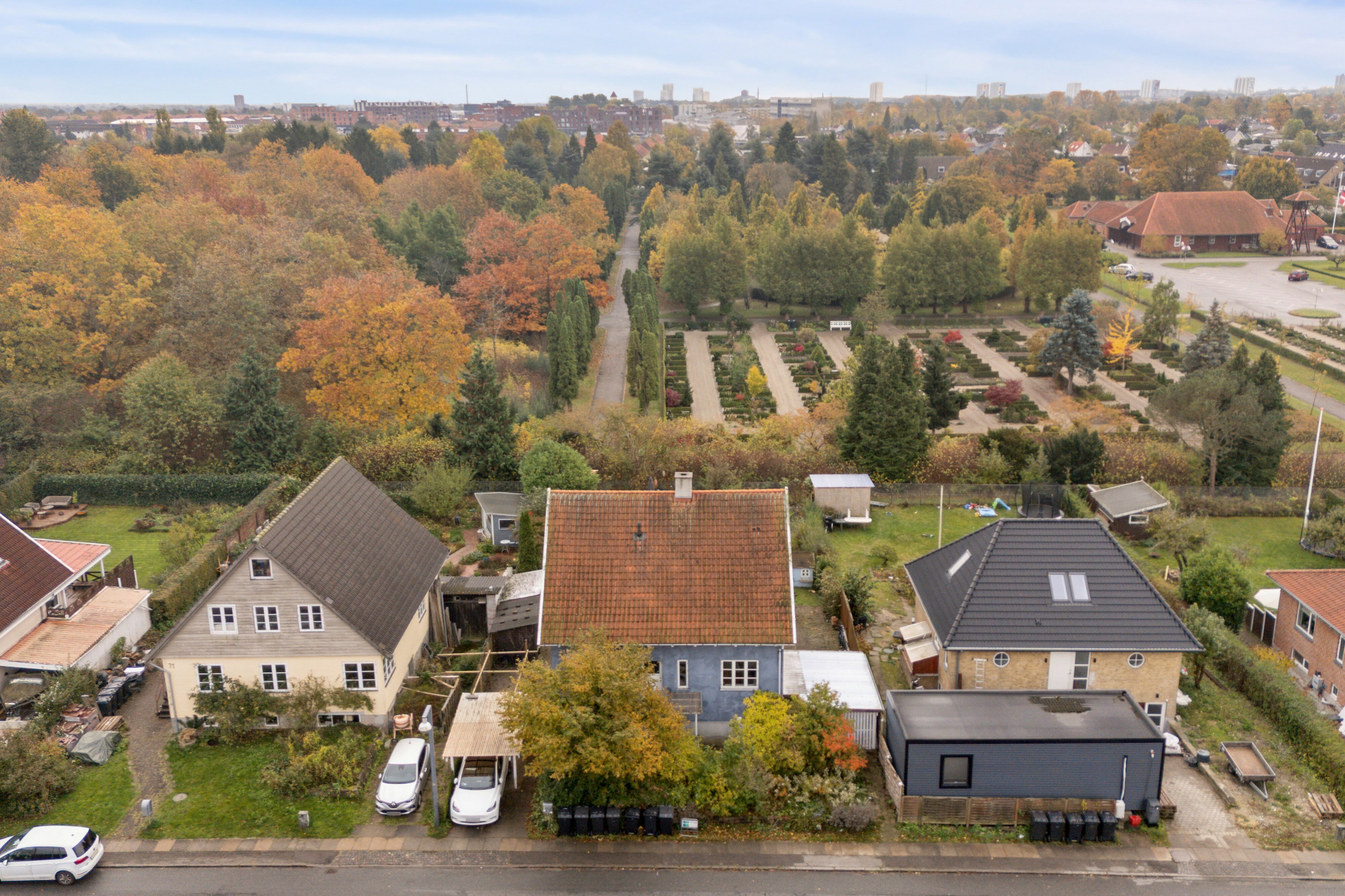 Miniaturebillede 2: set fra haven. Billede af Nørregårdsvej 73, 1., 2610 Rødovre