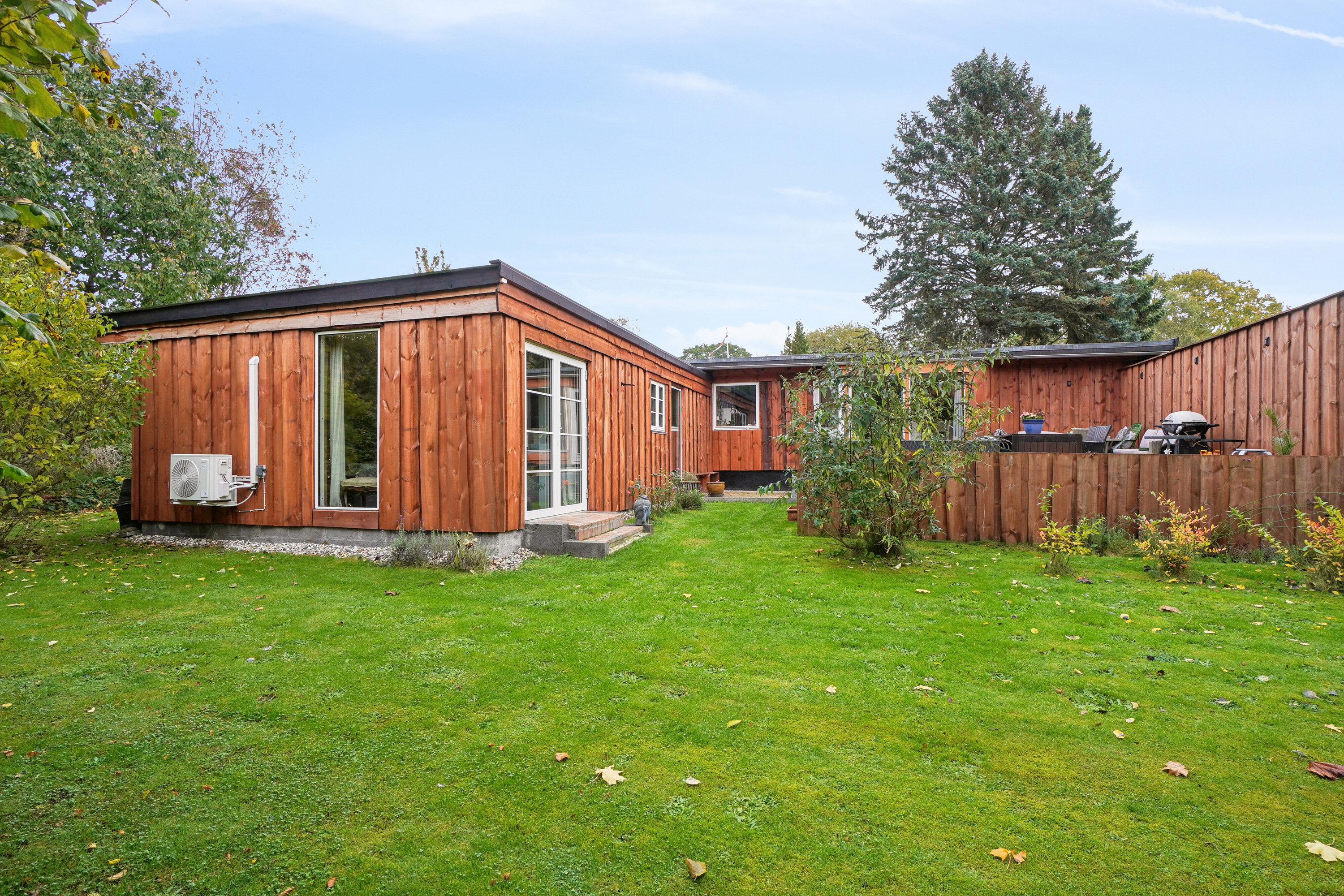 Fremhævet set fra haven billede i fuldskærmstilstand. Billede af Maxivej 65, Store Havelse Strand, 3310 Ølsted