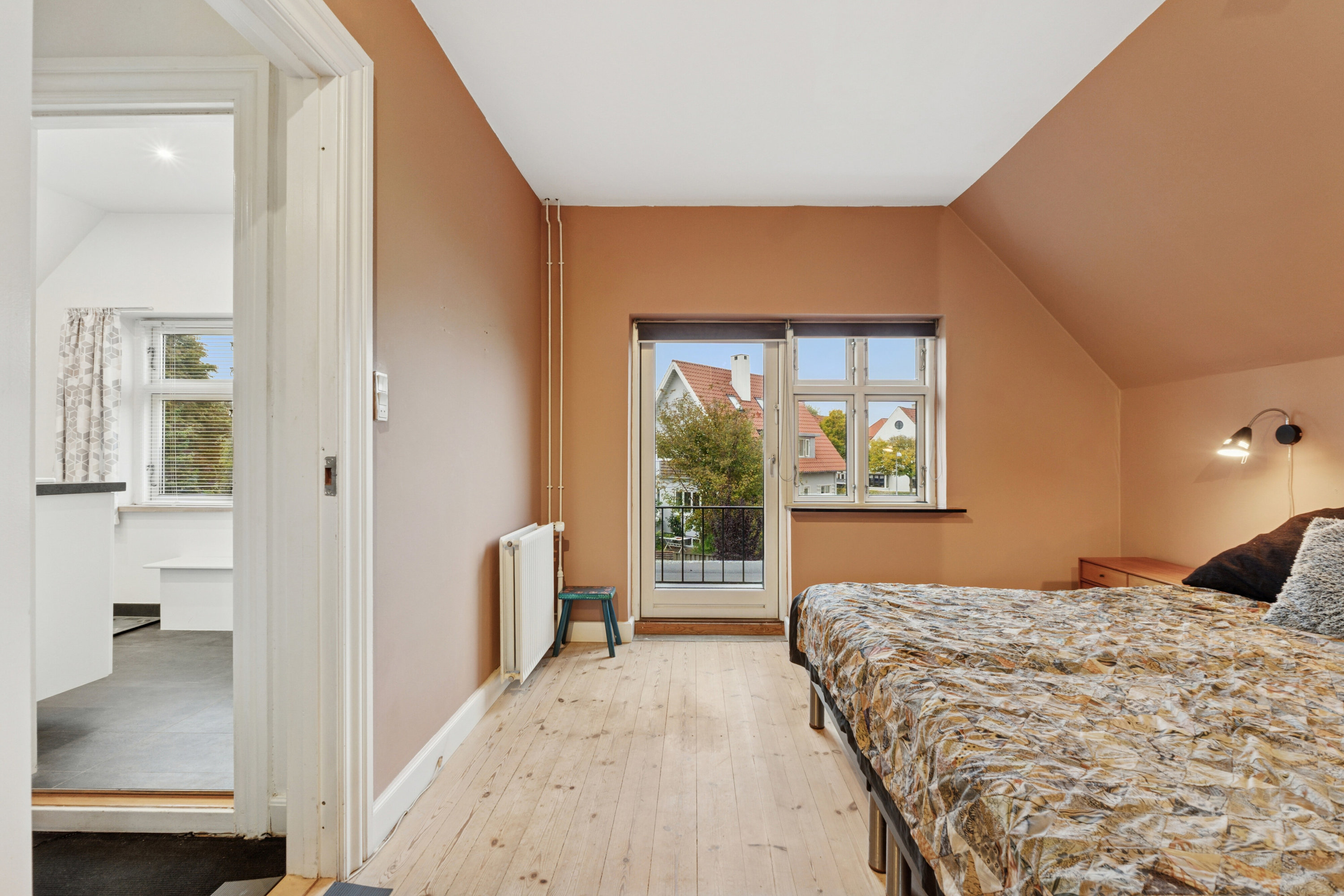 Fremhævet soveværelse billede i fuldskærmstilstand. Billede af Moltkesvej 7, 5000 Odense C