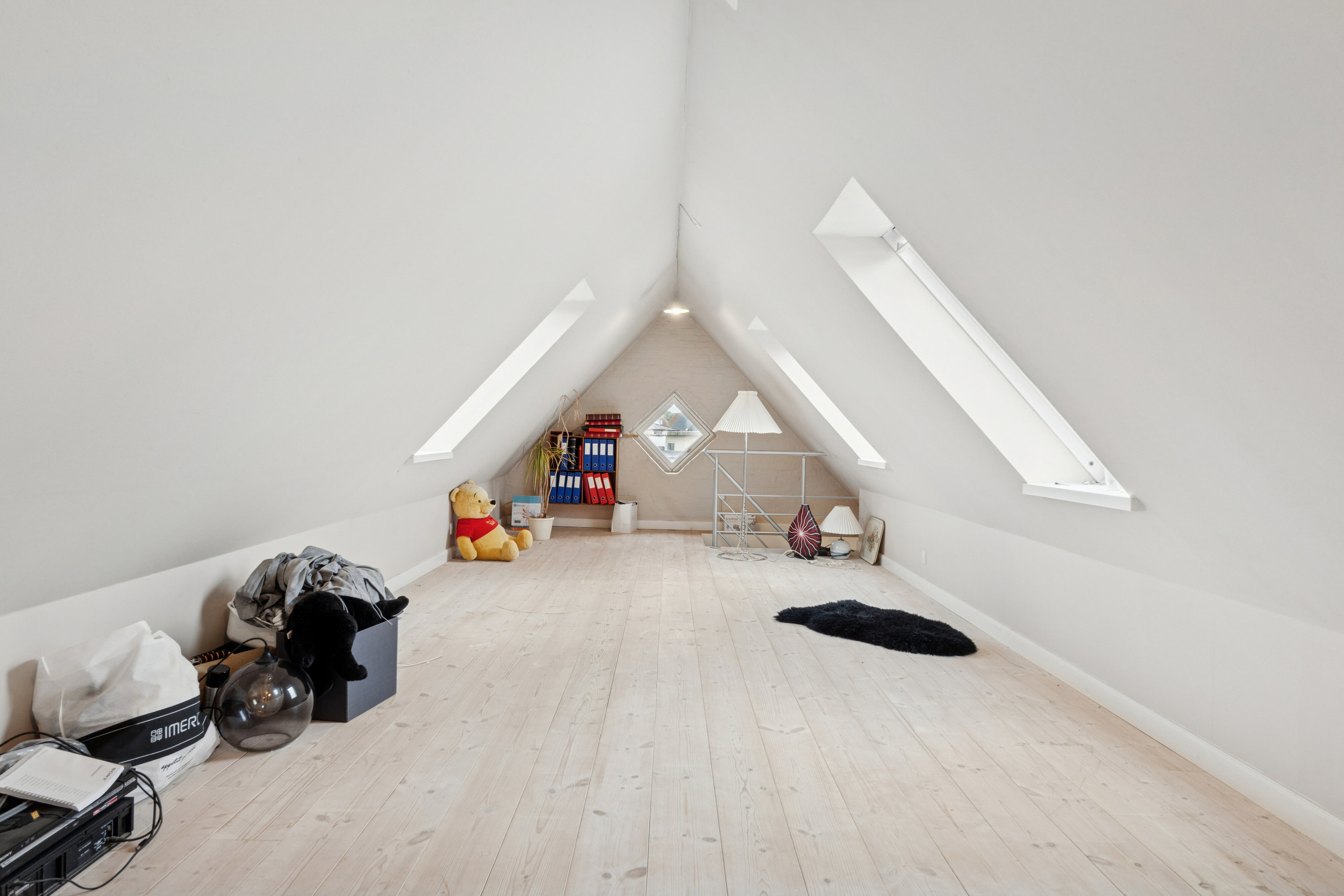 Fremhævet værelse billede i fuldskærmstilstand. Billede af Moltkesvej 7, 5000 Odense C