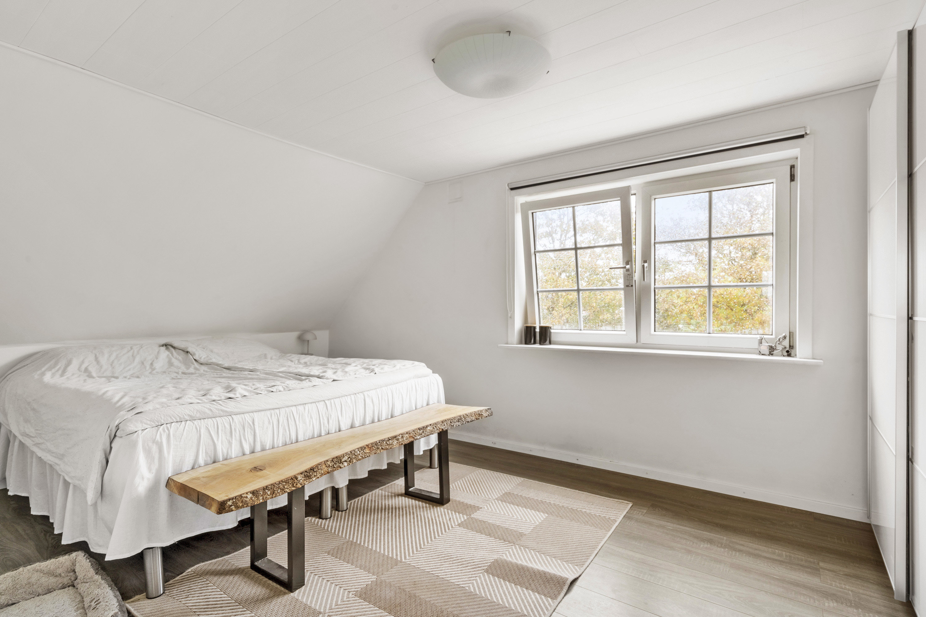 Fremhævet soveværelse billede i fuldskærmstilstand. Billede af Kirkebakken 4, Horne, 6800 Varde