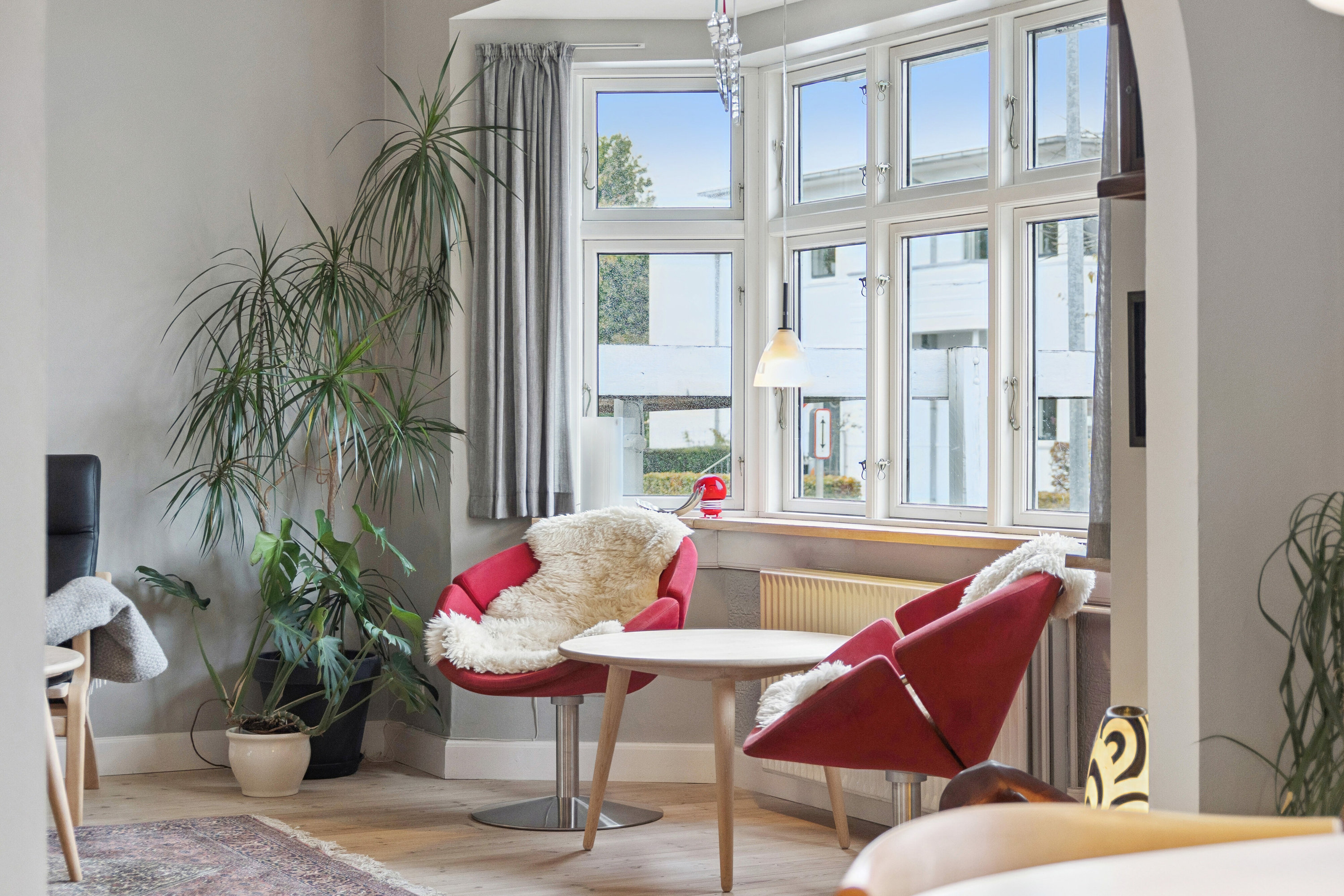 Fremhævet udendørs billede i fuldskærmstilstand. Billede af Moltkesvej 7, 5000 Odense C