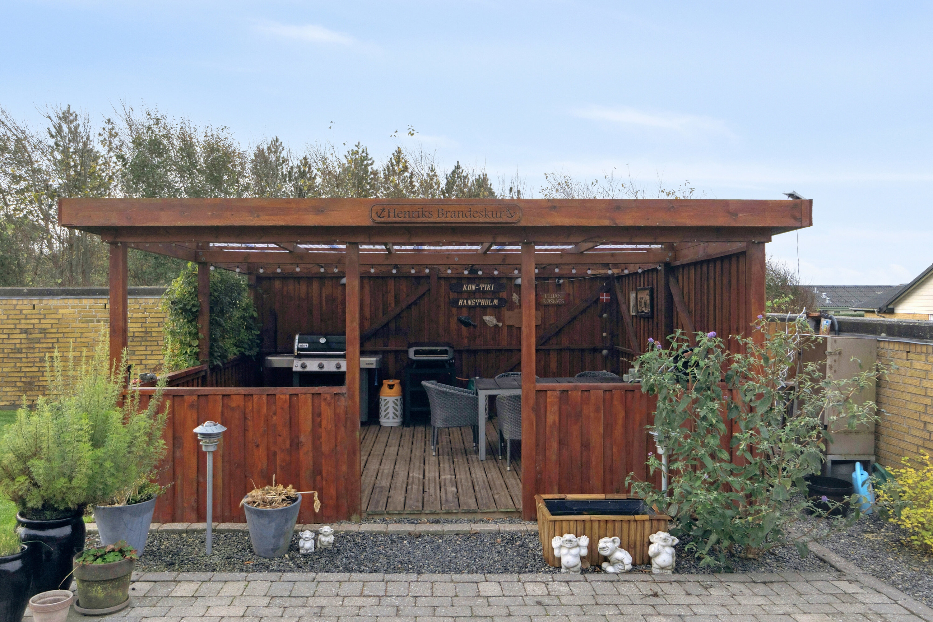 Fremhævet overdækket terrasse billede i fuldskærmstilstand. Billede af Gyvelvænget 309, 7730 Hanstholm