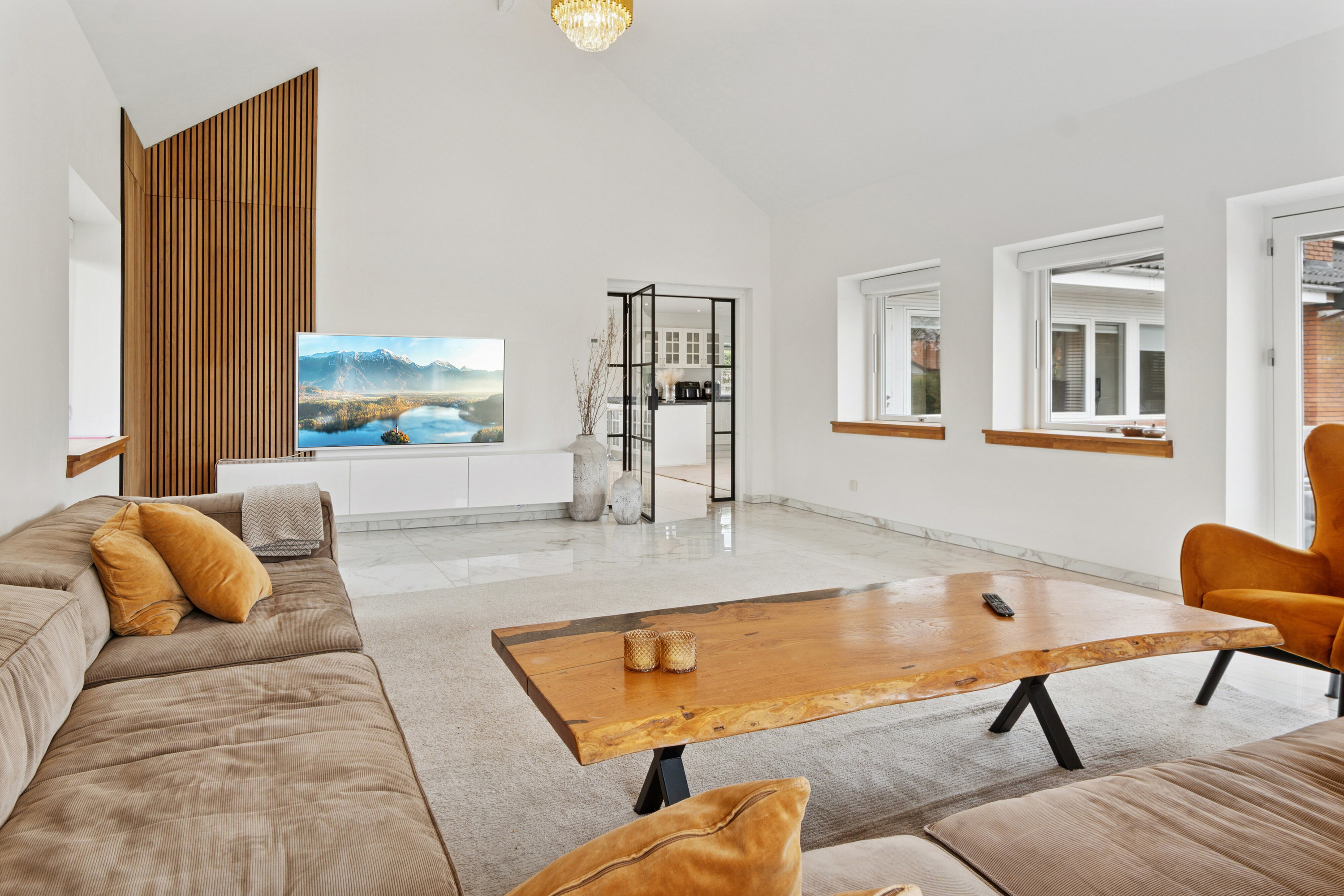 Fremhævet stue billede i fuldskærmstilstand. Billede af Randager 103, 2620 Albertslund