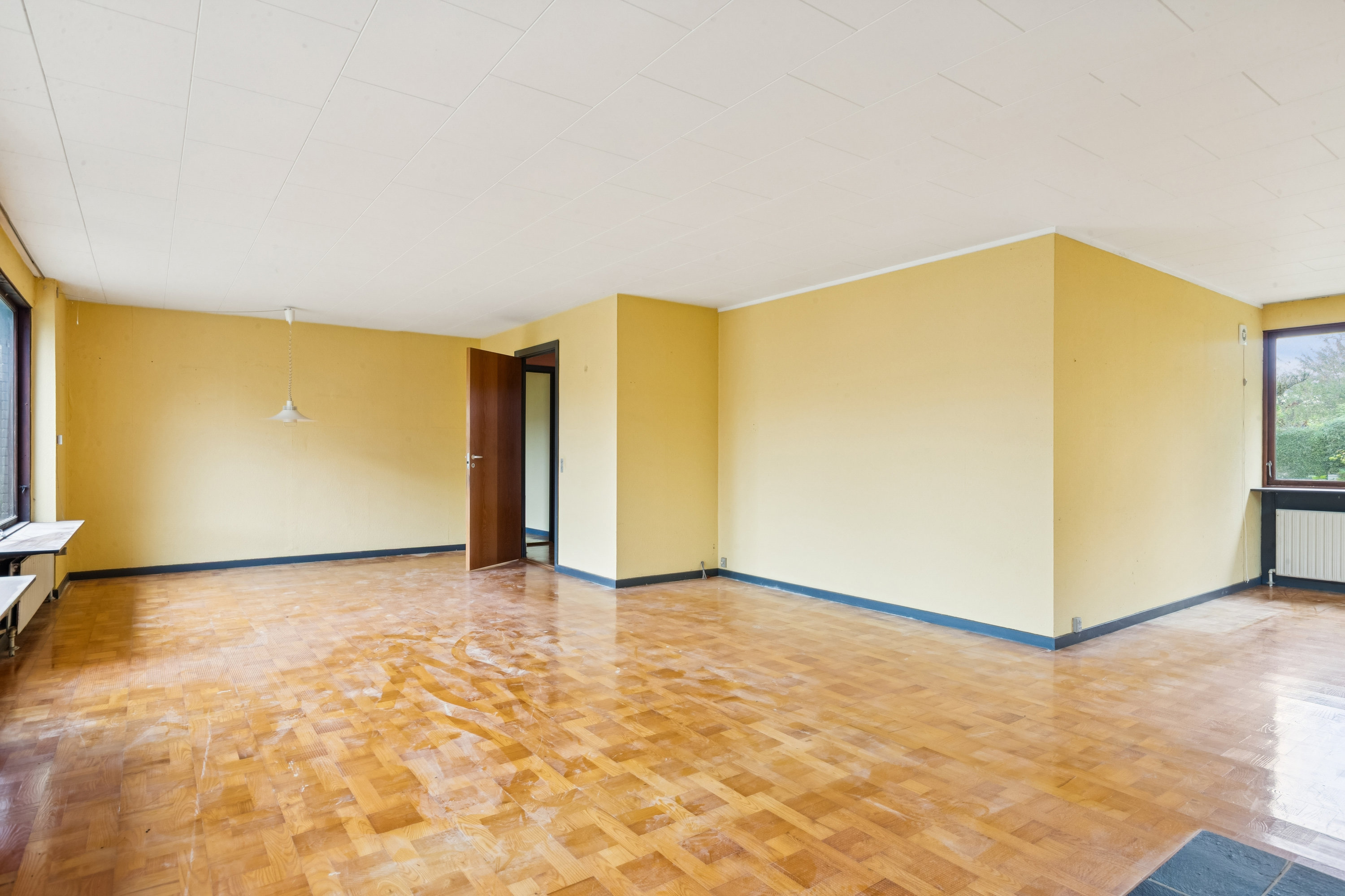 Fremhævet stue billede i fuldskærmstilstand. Billede af Ørnekærs Vænge 52, 2635 Ishøj