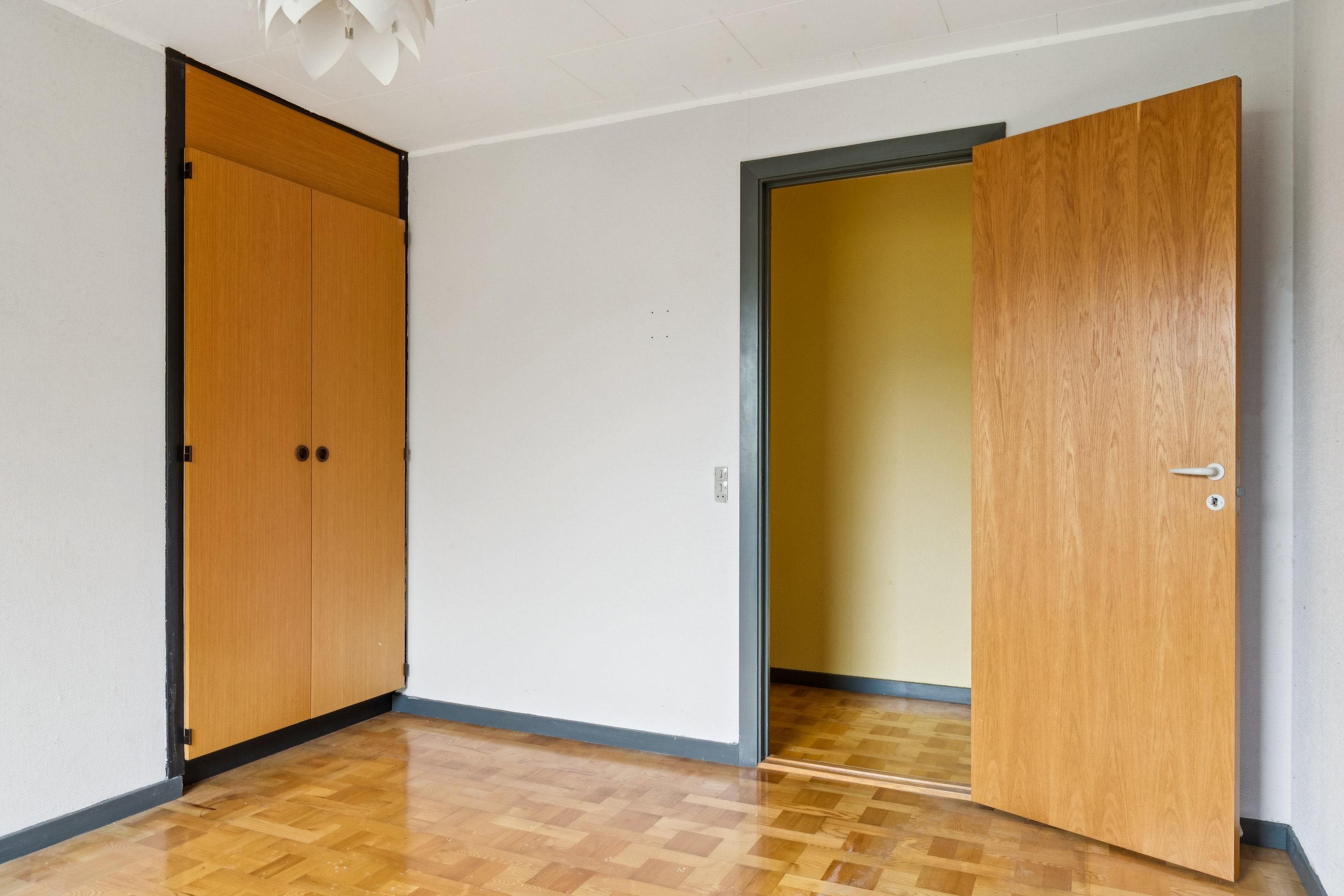 Fremhævet gang billede i fuldskærmstilstand. Billede af Ørnekærs Vænge 52, 2635 Ishøj