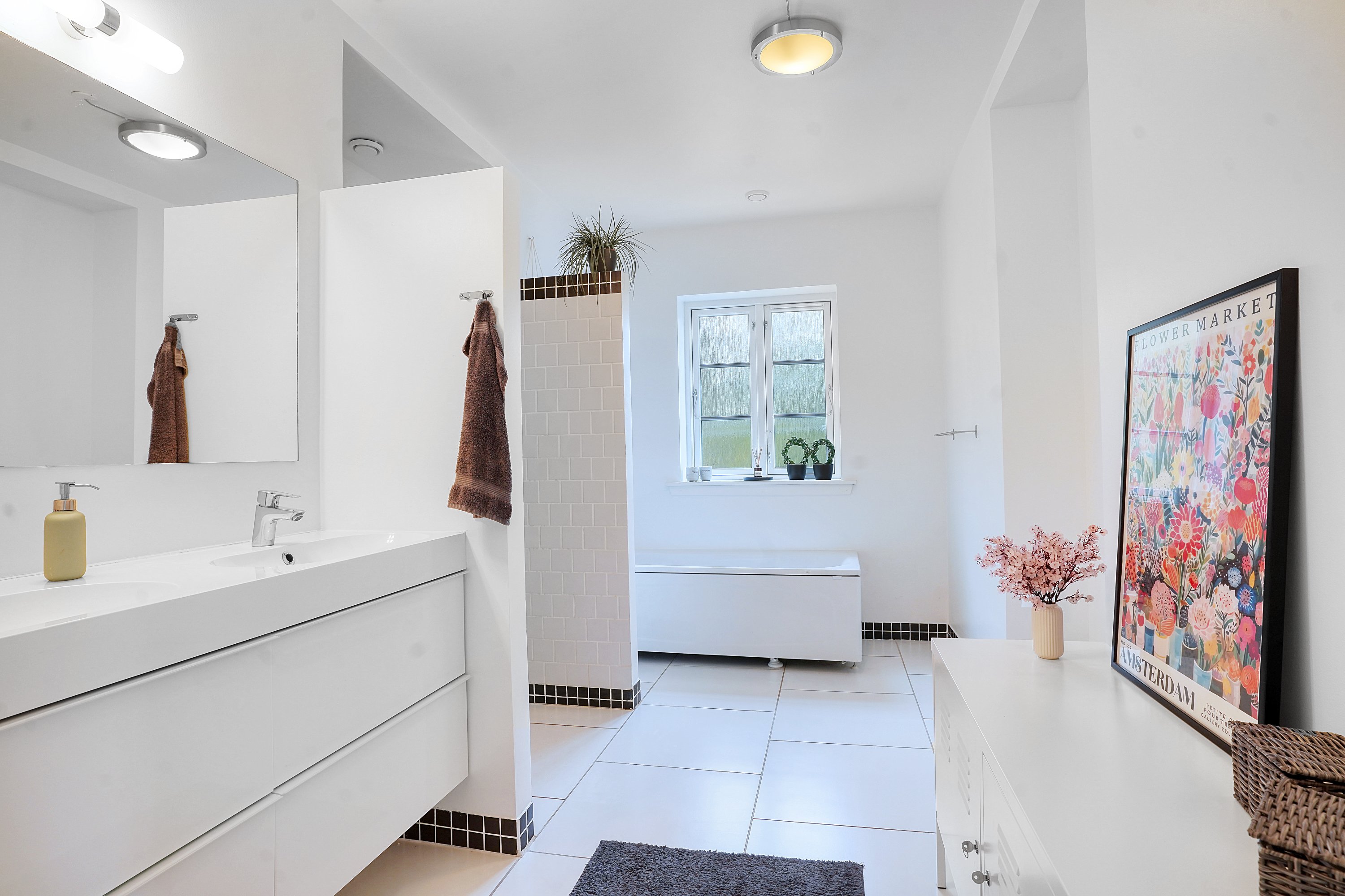 Fremhævet badeværelse billede i fuldskærmstilstand. Billede af Hornbækvej 315, 3080 Tikøb