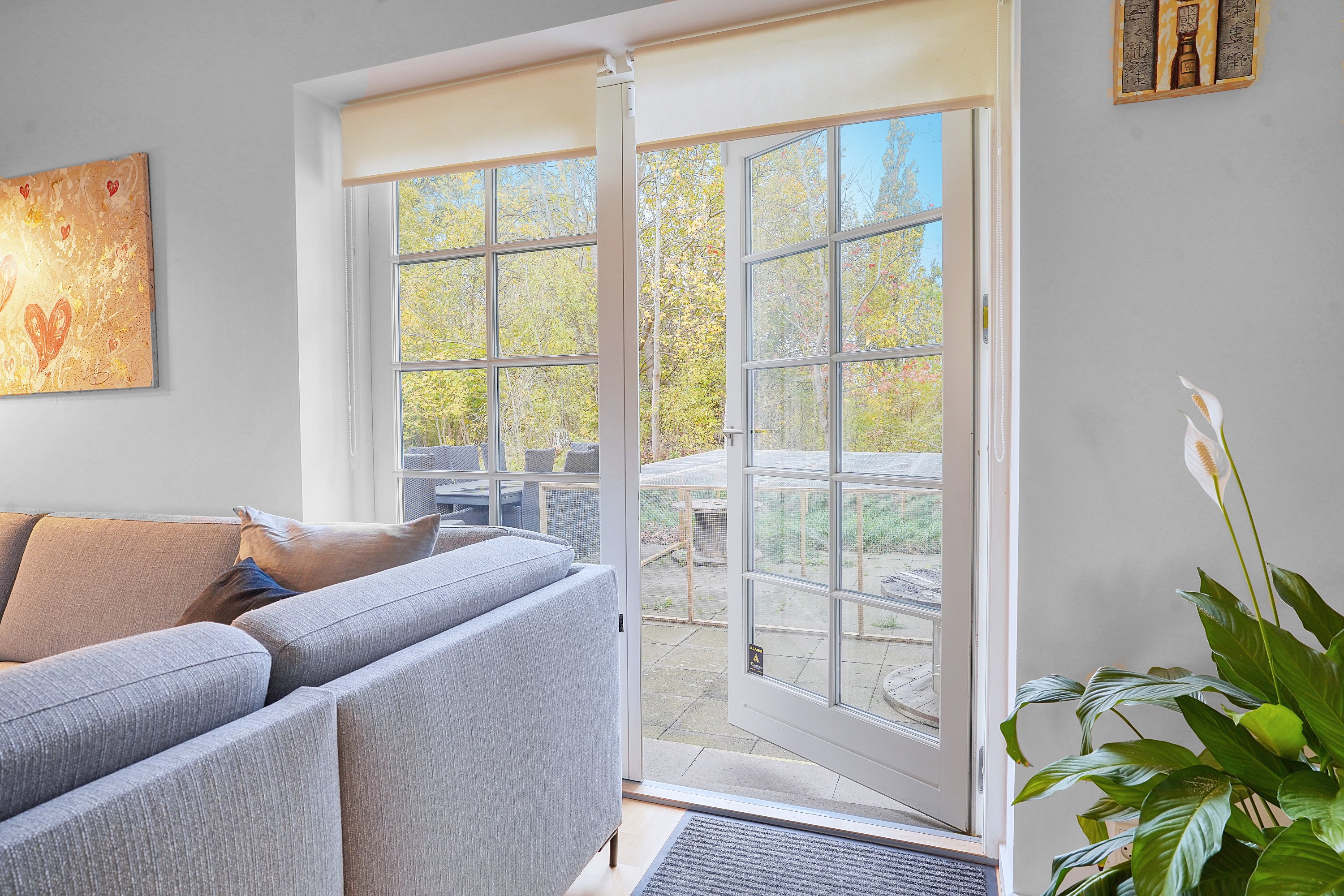 Fremhævet stue billede i fuldskærmstilstand. Billede af Hornbækvej 315, 3080 Tikøb