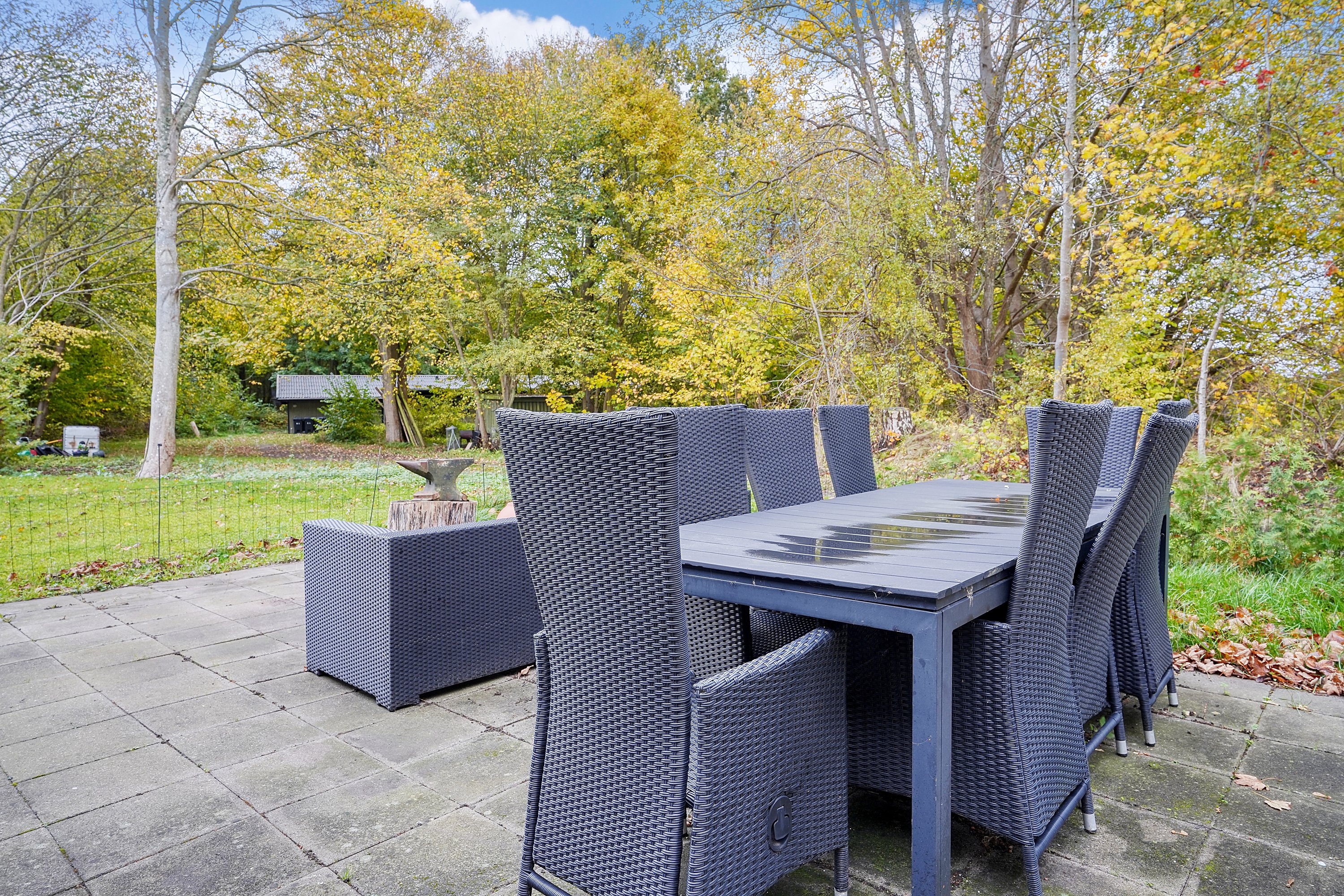 Fremhævet terrasse billede i fuldskærmstilstand. Billede af Hornbækvej 315, 3080 Tikøb