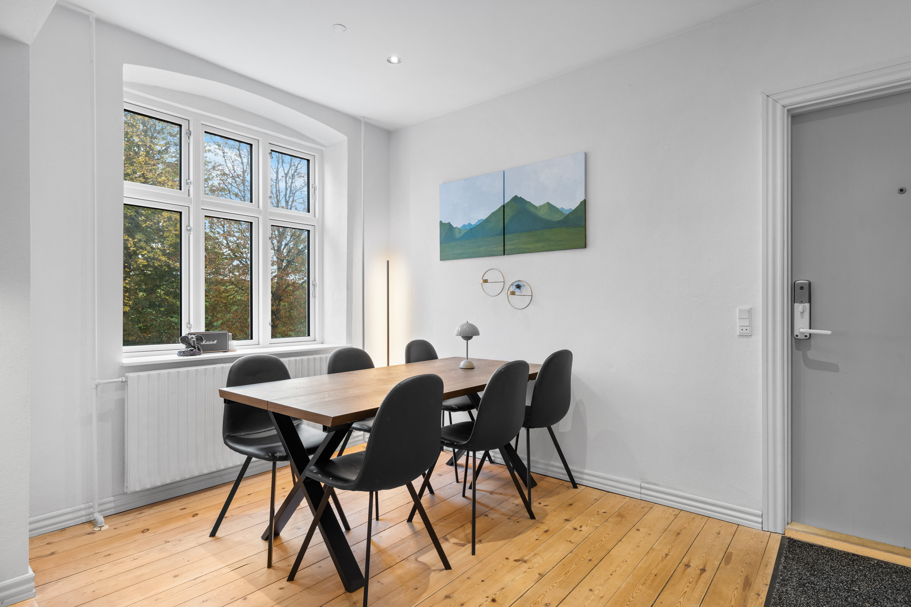 Fremhævet stue billede i fuldskærmstilstand. Billede af Nørre Voldgade 100, 1. th., 7000 Fredericia