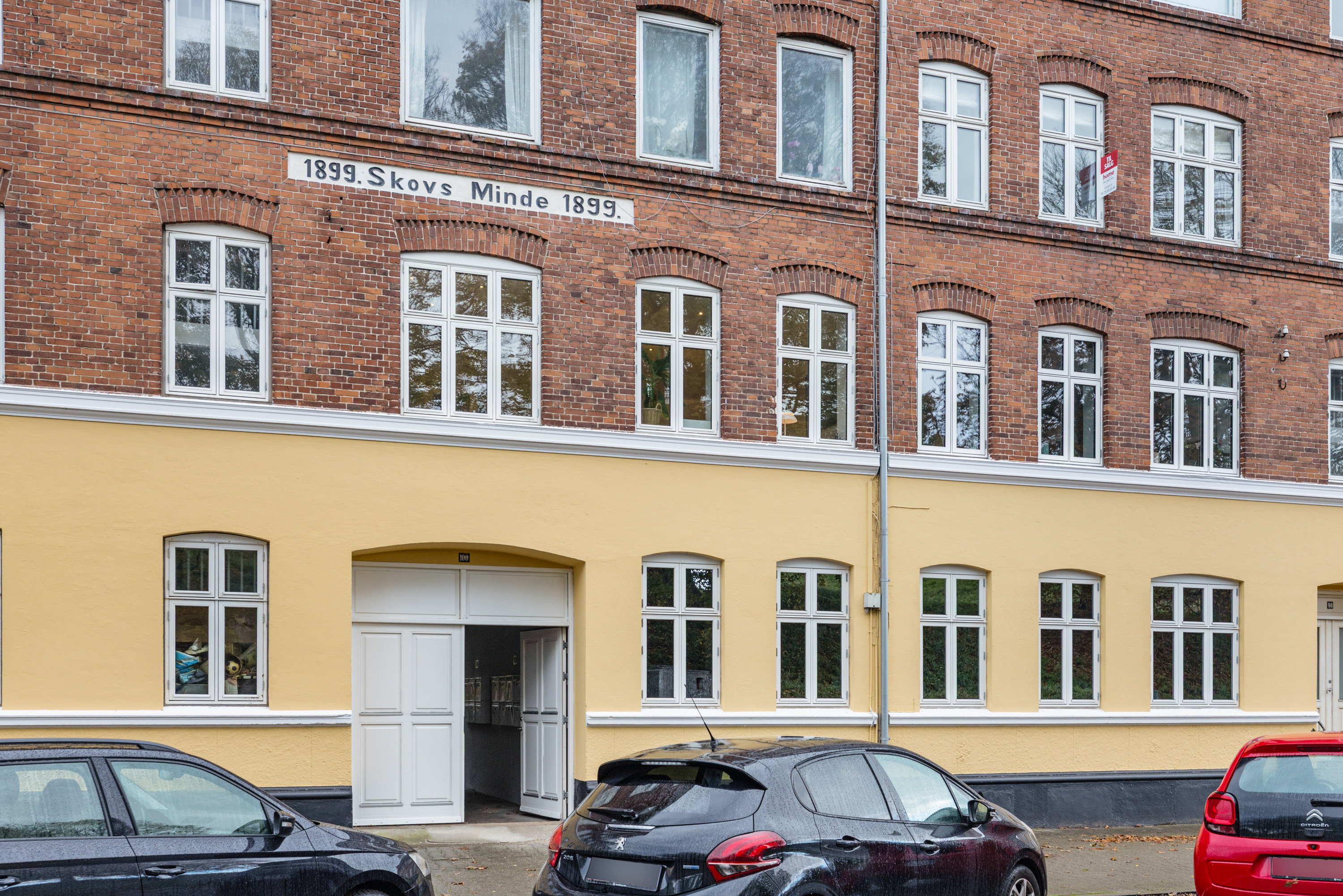 Fremhævet facade billede i fuldskærmstilstand. Billede af Nørre Voldgade 100, 1. th., 7000 Fredericia