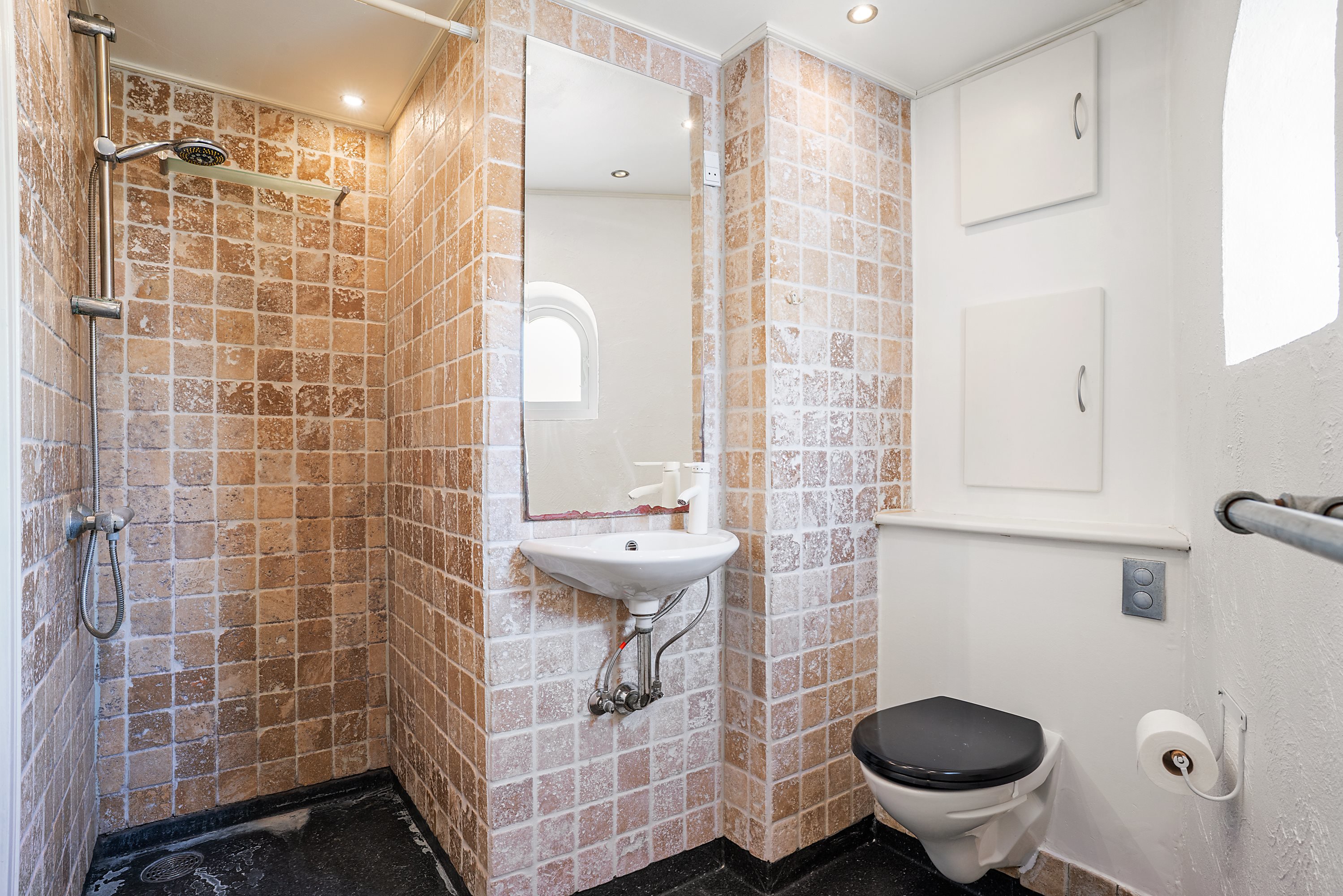 Fremhævet  billede i fuldskærmstilstand. Billede af Øster Alle 21, 1., 8900 Randers C