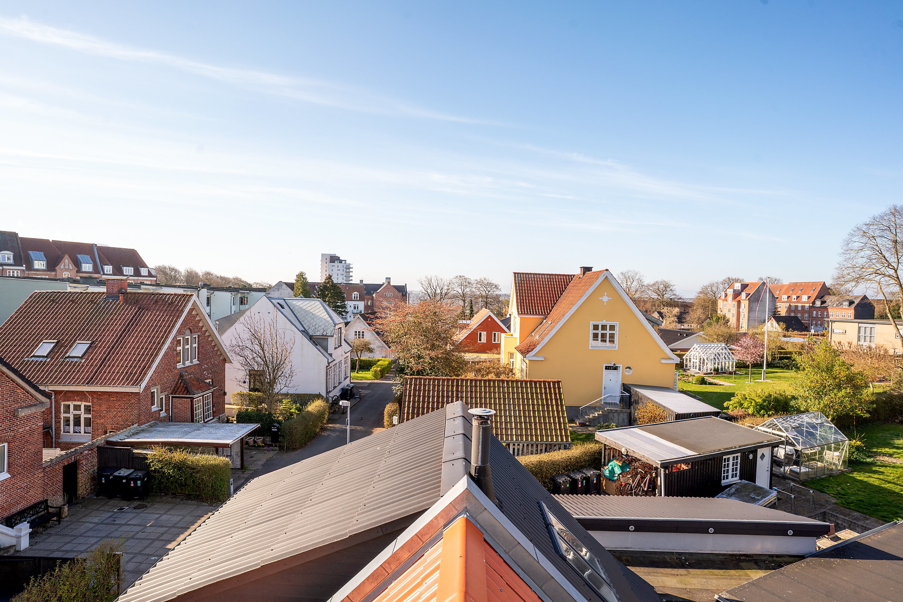 Fremhævet  billede i fuldskærmstilstand. Billede af Øster Alle 21, 1., 8900 Randers C