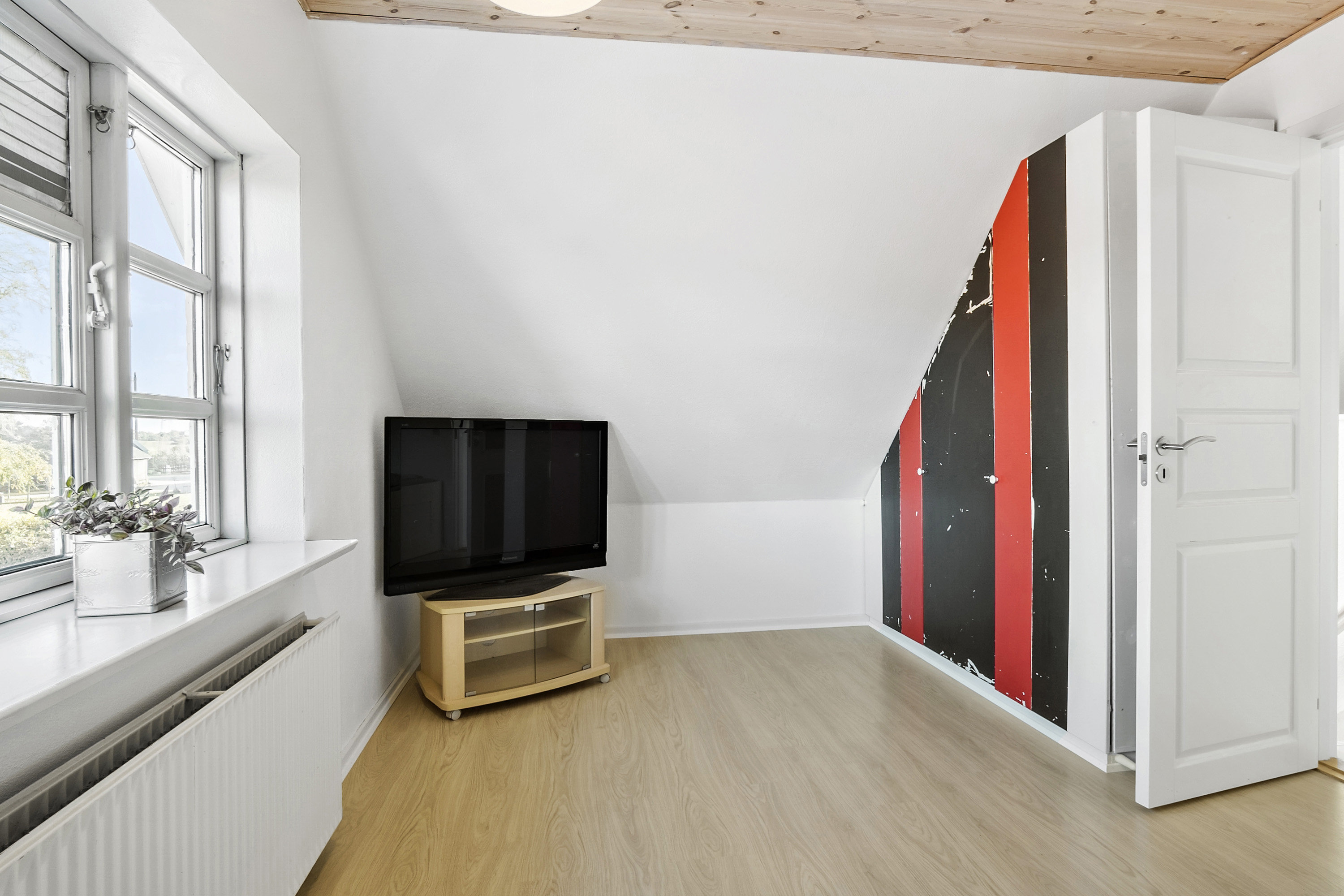 Fremhævet  billede i fuldskærmstilstand. Billede af Blankegaardsvej 1, Roerslev, 5466 Asperup