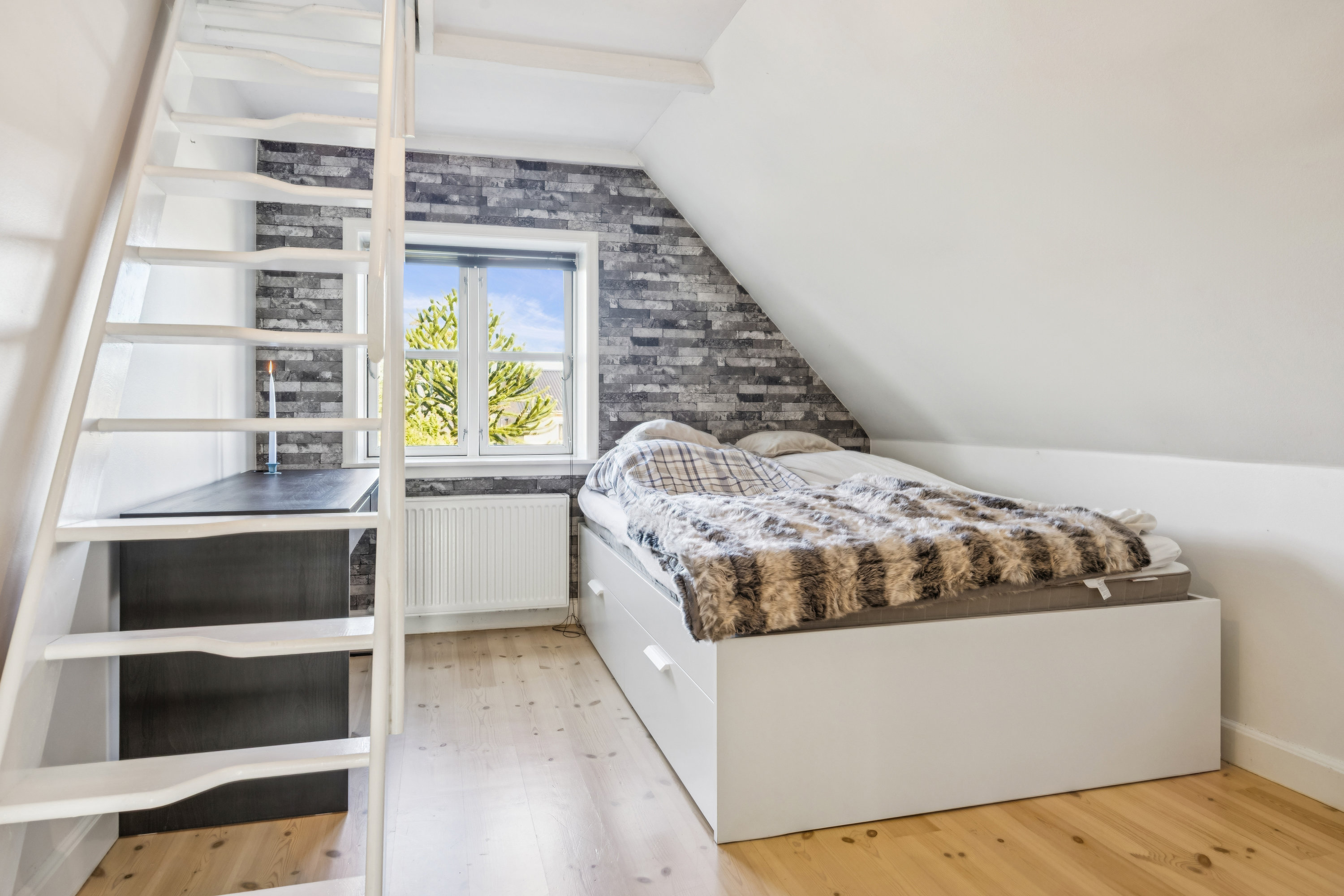 Fremhævet værelse billede i fuldskærmstilstand. Billede af Grønningen 5, 9310 Vodskov