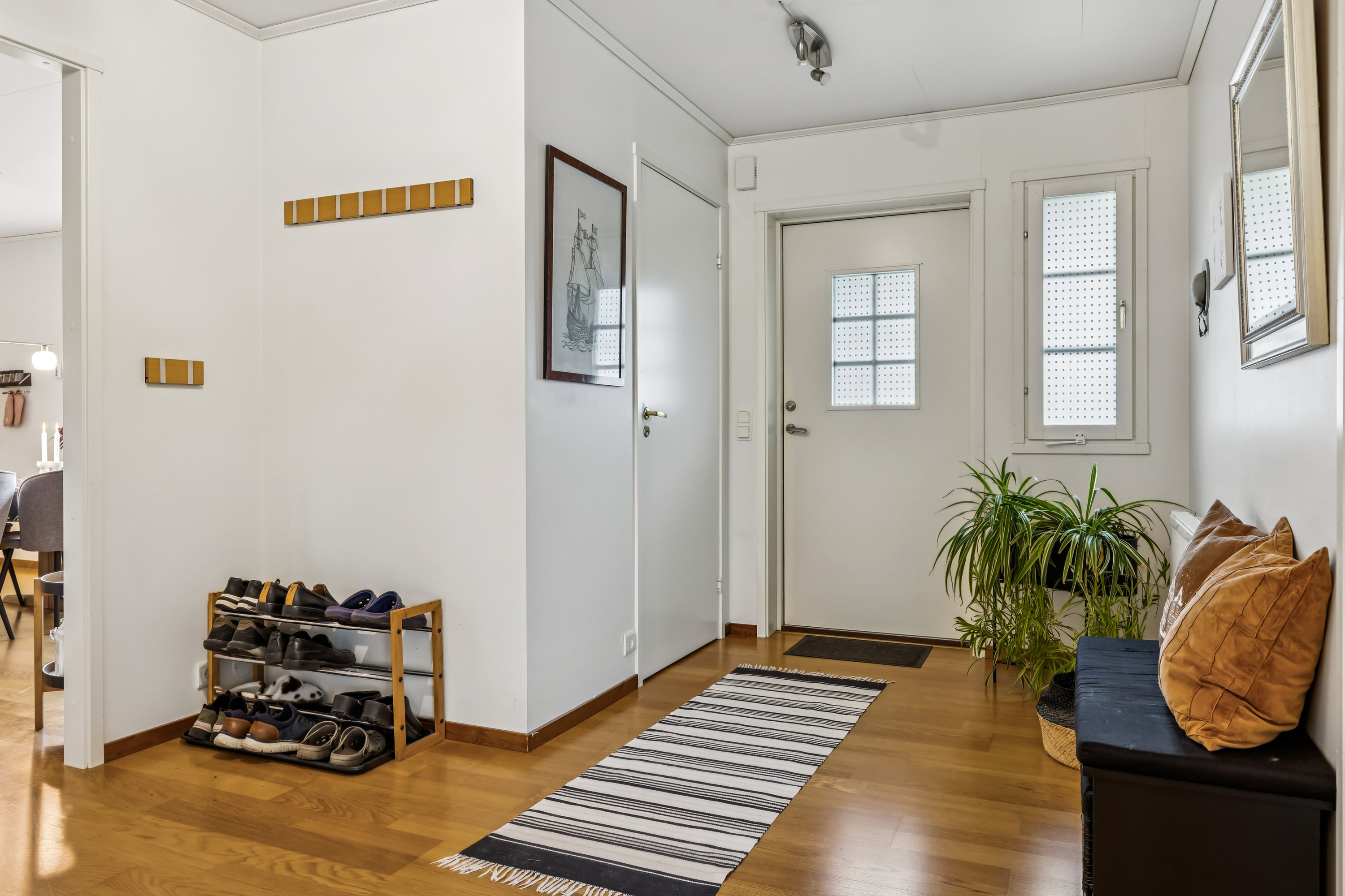 Fremhævet entre billede i fuldskærmstilstand. Billede af Havnsøgårdsvej 24, Havnsø, 4591 Føllenslev