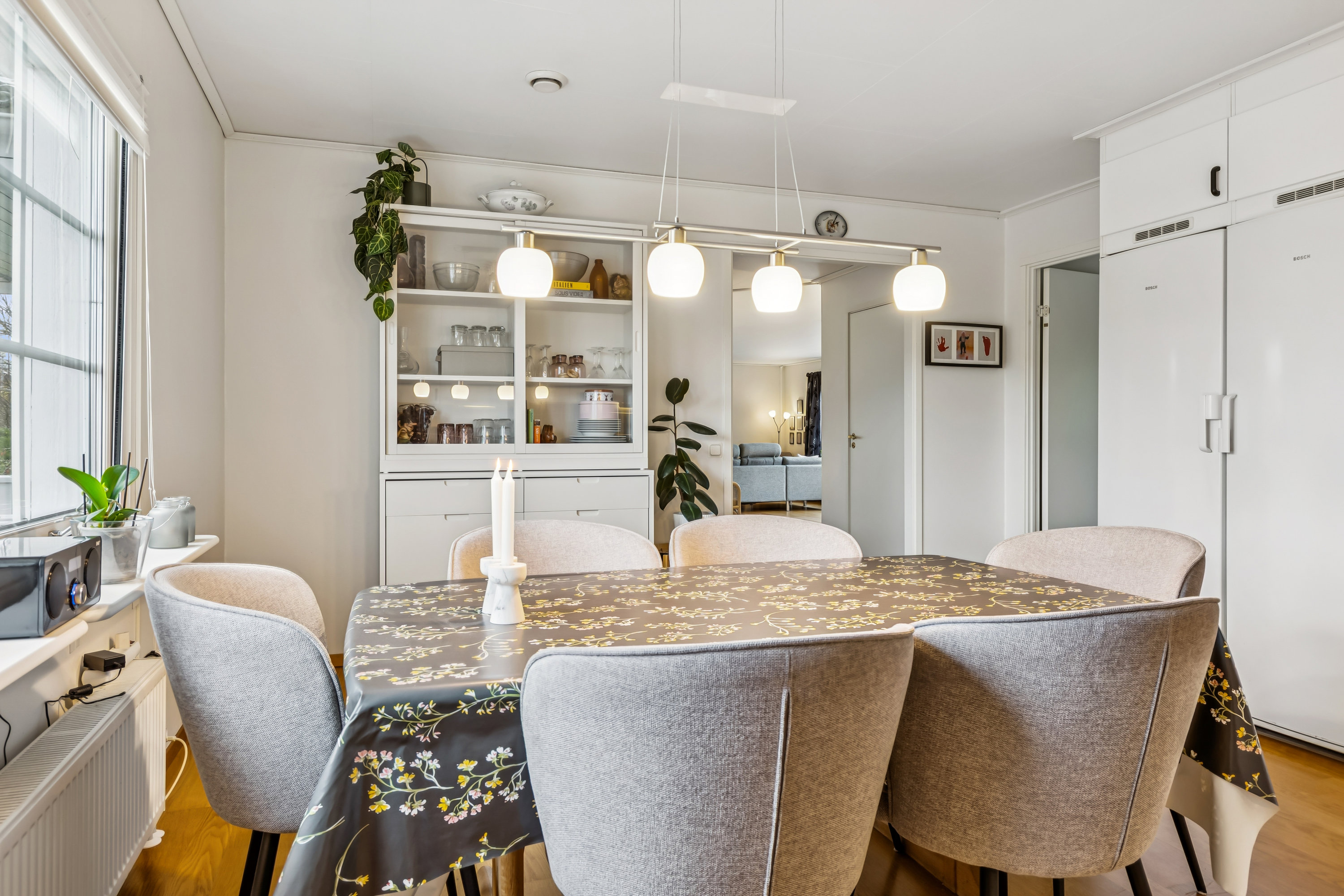 Fremhævet køkken billede i fuldskærmstilstand. Billede af Havnsøgårdsvej 24, Havnsø, 4591 Føllenslev