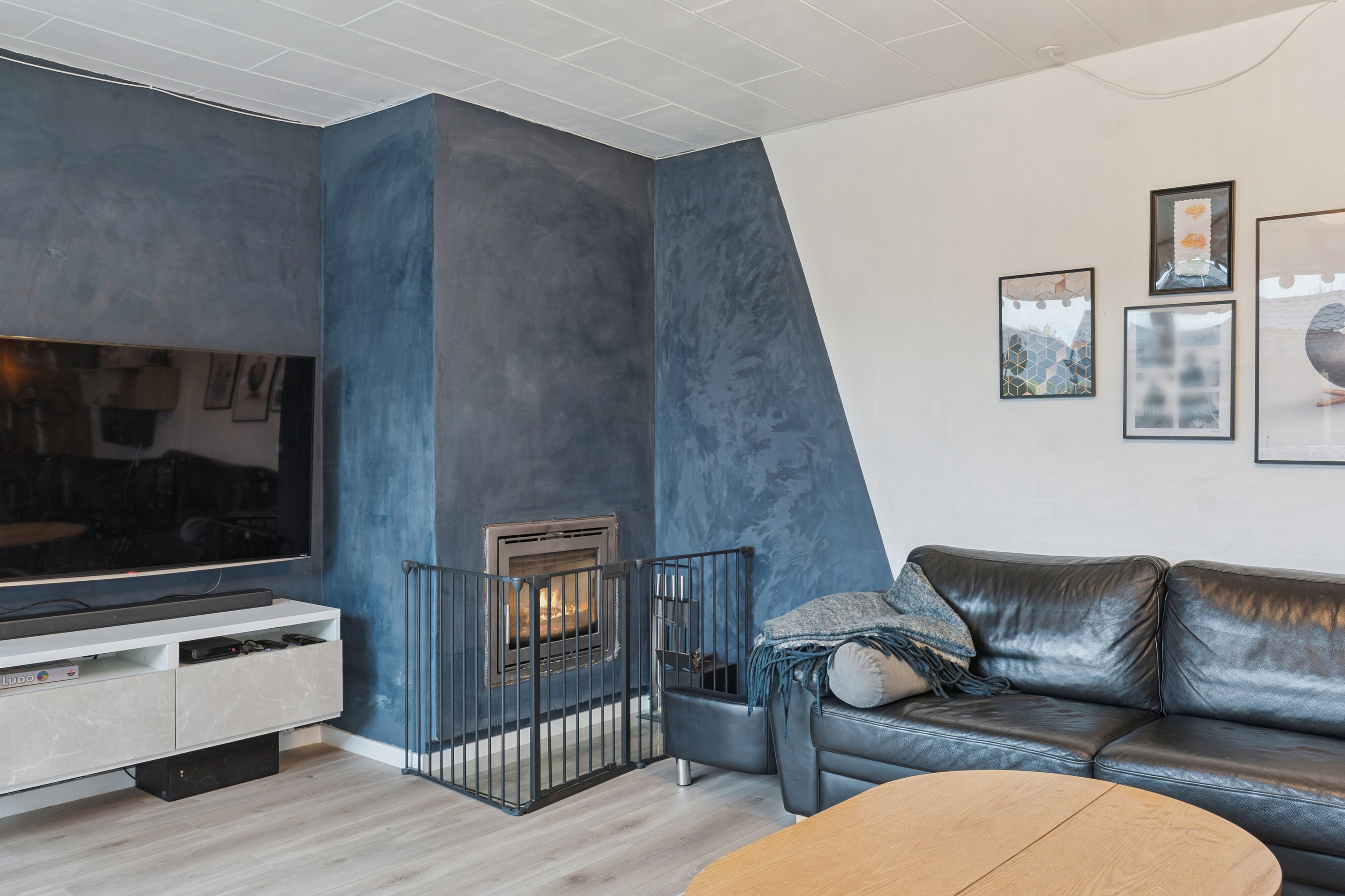 Fremhævet stue billede i fuldskærmstilstand. Billede af Snebærhaven 58, 2620 Albertslund