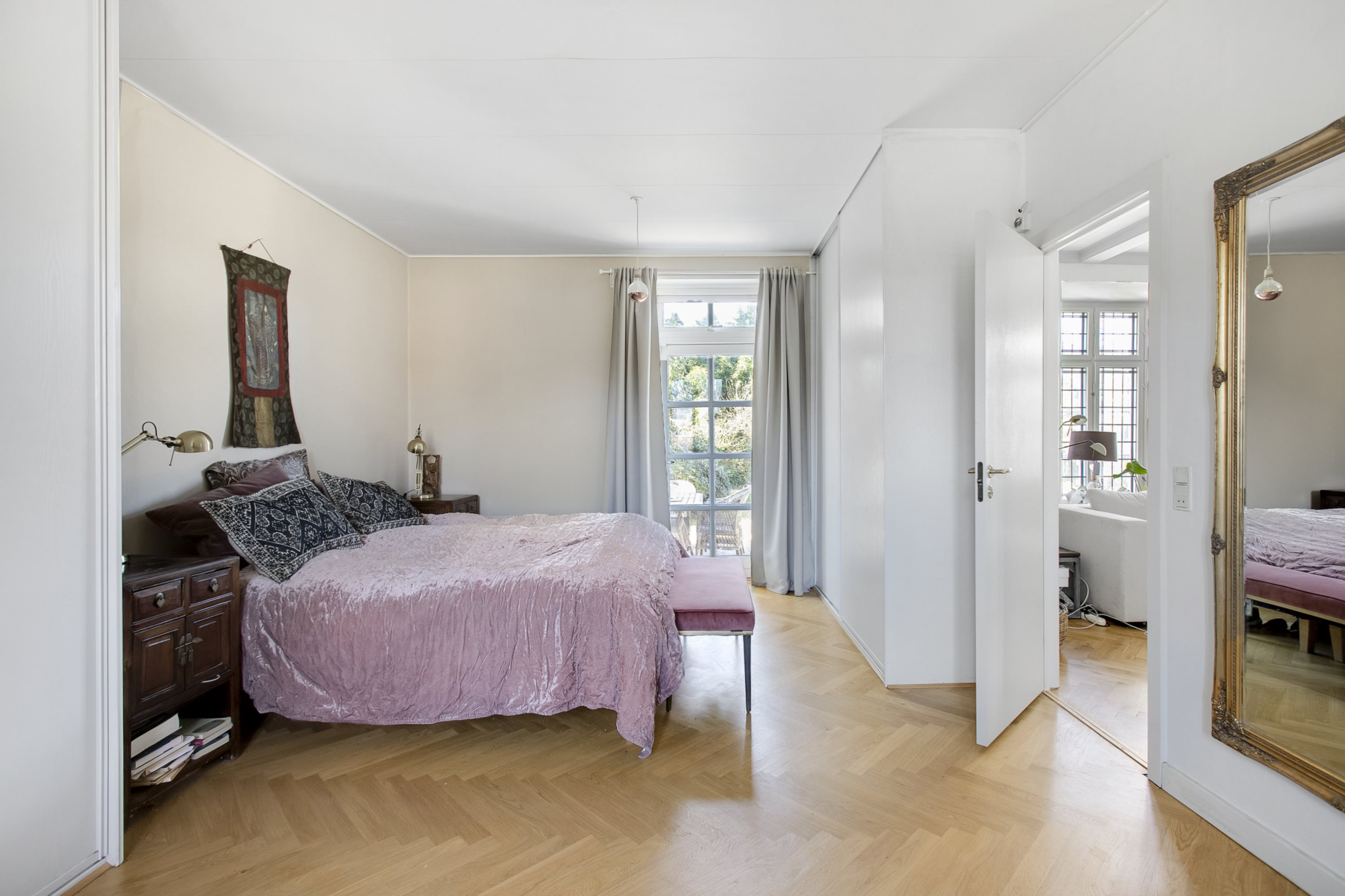 Fremhævet andet billede i fuldskærmstilstand. Billede af Helmsvej 6A, Regattakvarteret, 2880 Bagsværd