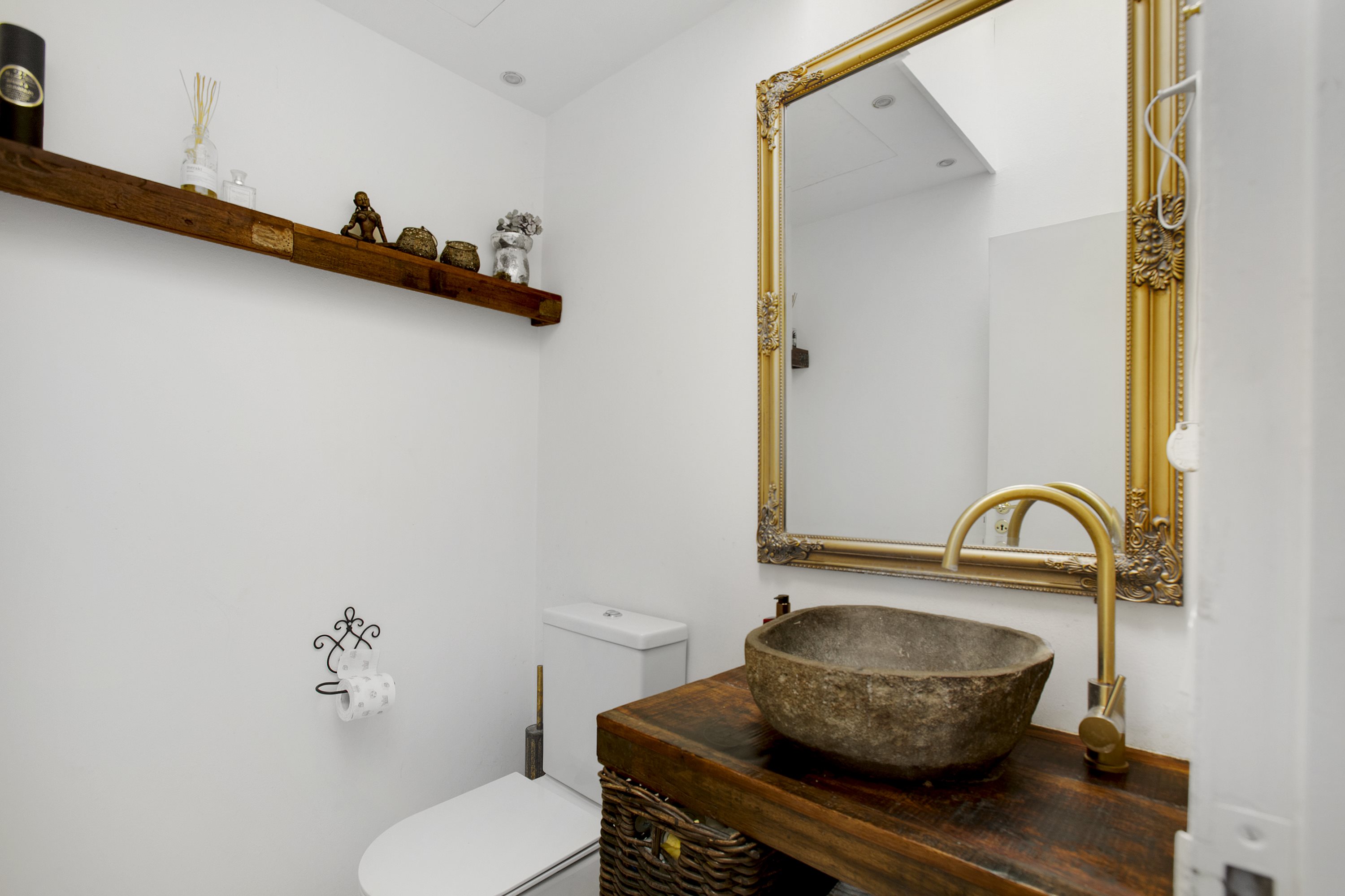 Fremhævet andet billede i fuldskærmstilstand. Billede af Helmsvej 6A, Regattakvarteret, 2880 Bagsværd